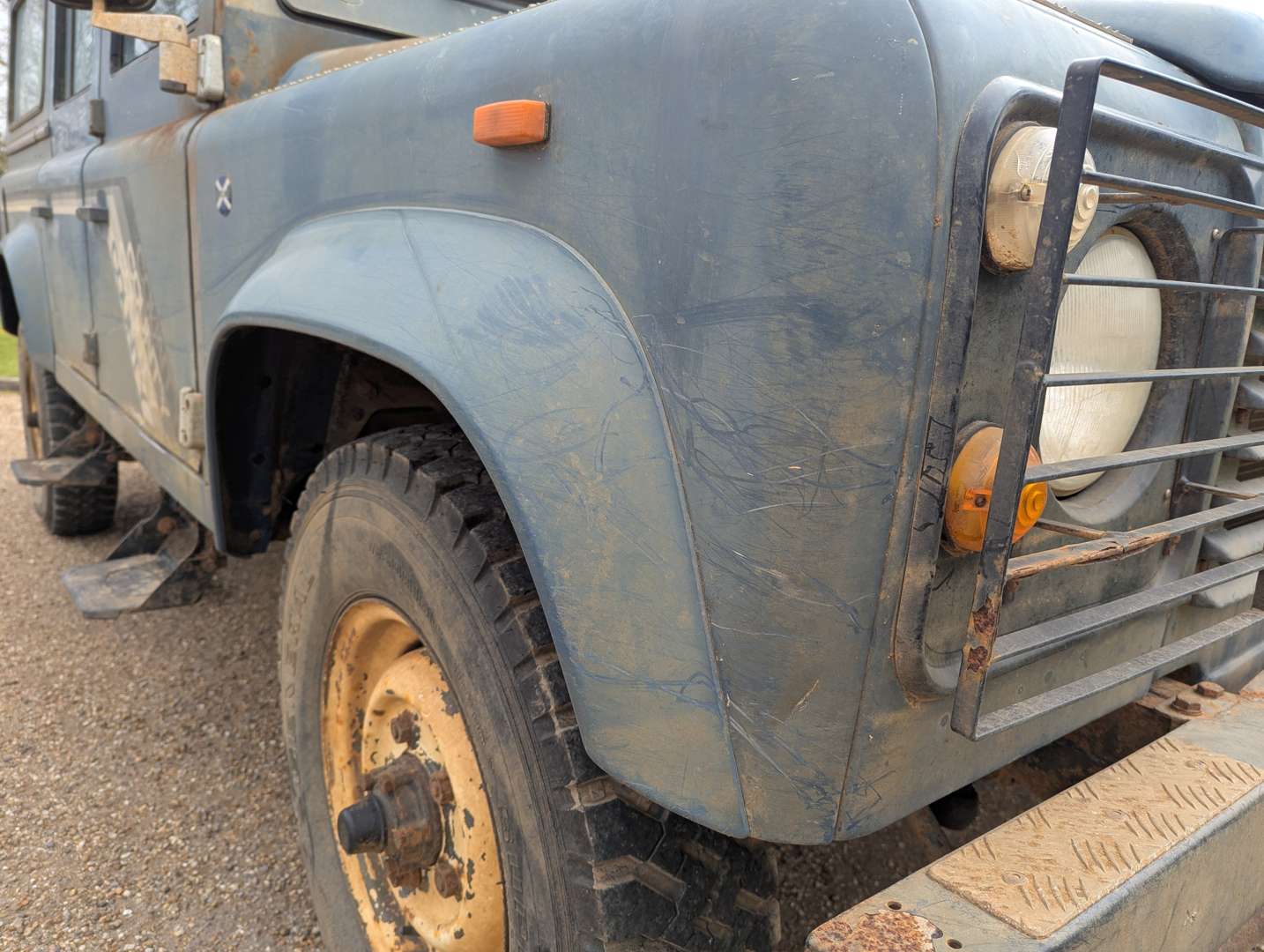 <p>1989 LAND ROVER ONE TEN COUNTY D TURBO</p>