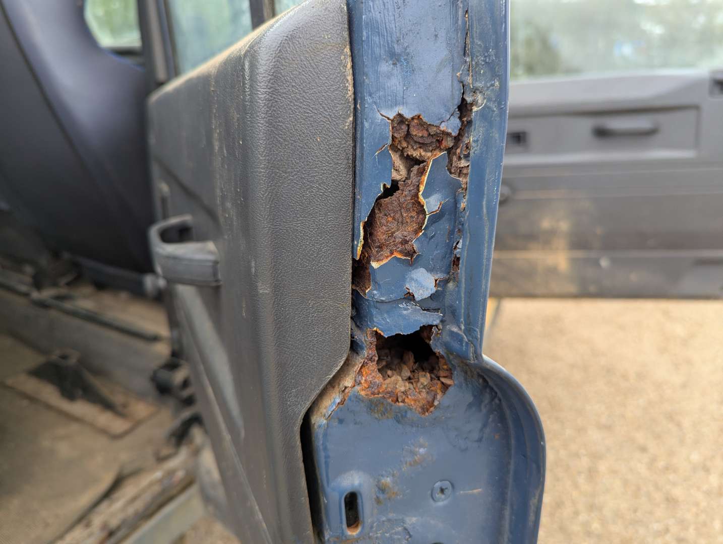 <p>1989 LAND ROVER ONE TEN COUNTY D TURBO</p>