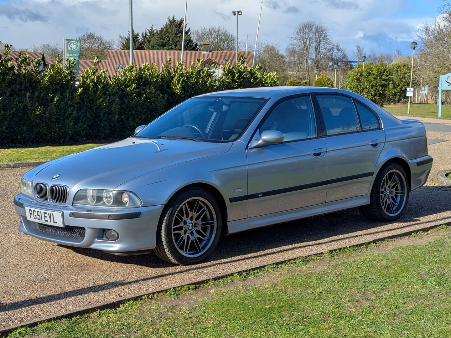 <p>2001 BMW M5 E39</p>