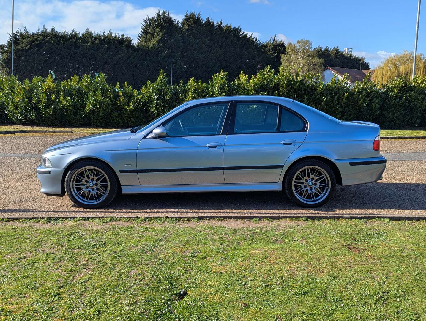 <p>2001 BMW M5 E39</p>