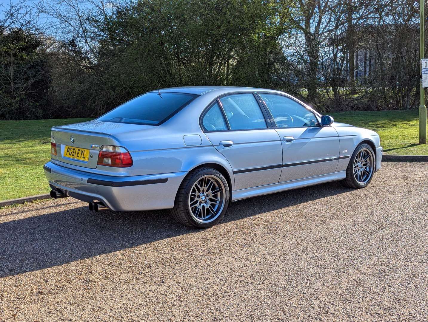 <p>2001 BMW M5 E39</p>