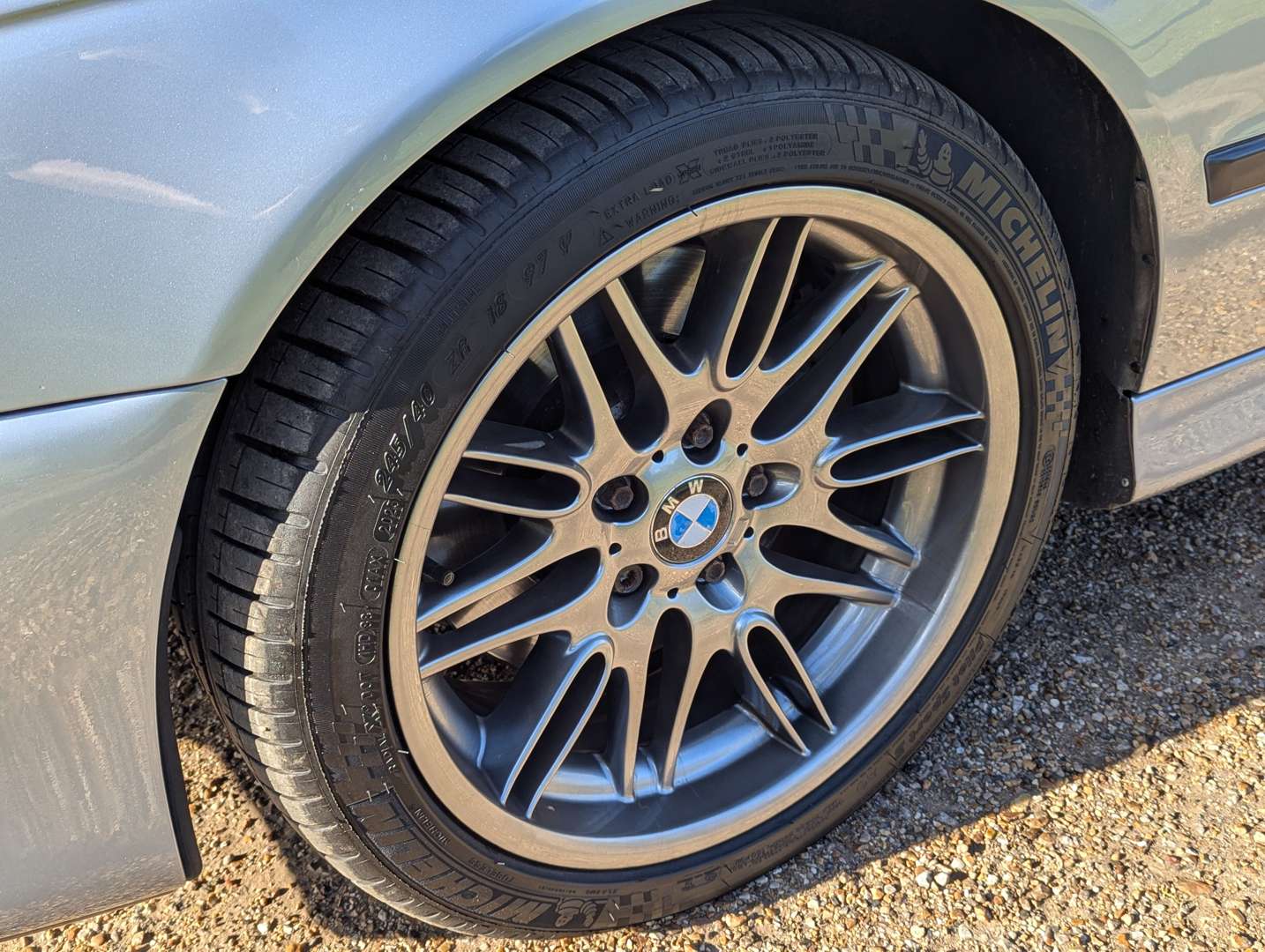 <p>2001 BMW M5 E39</p>