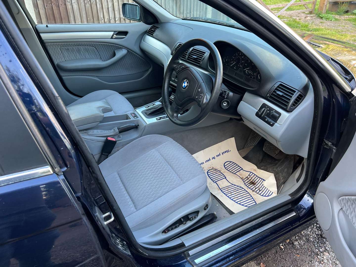 <p>2000 BMW 328I SE E46 AUTO</p>