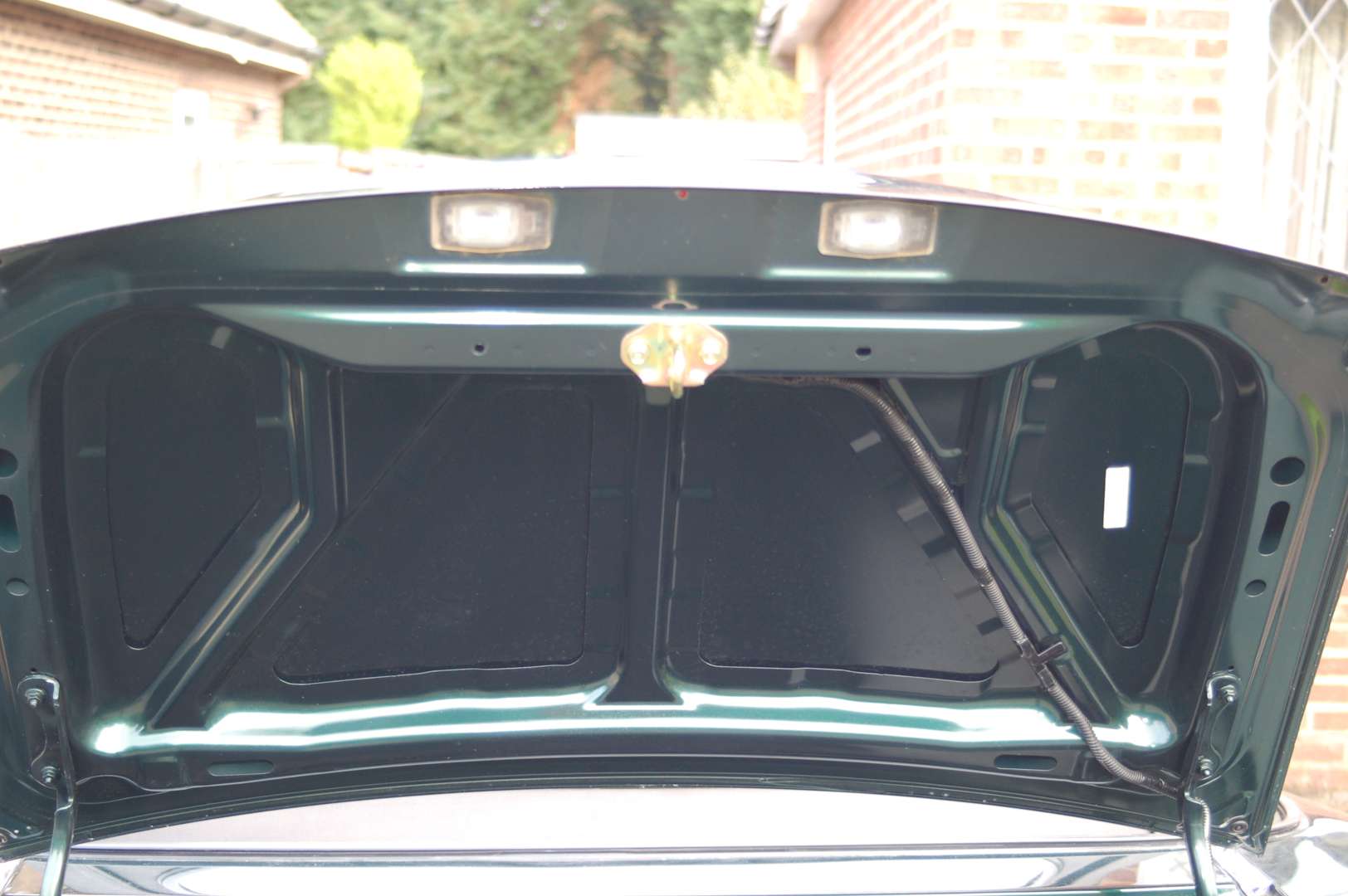 <p>2001 MAZDA MX-5</p>