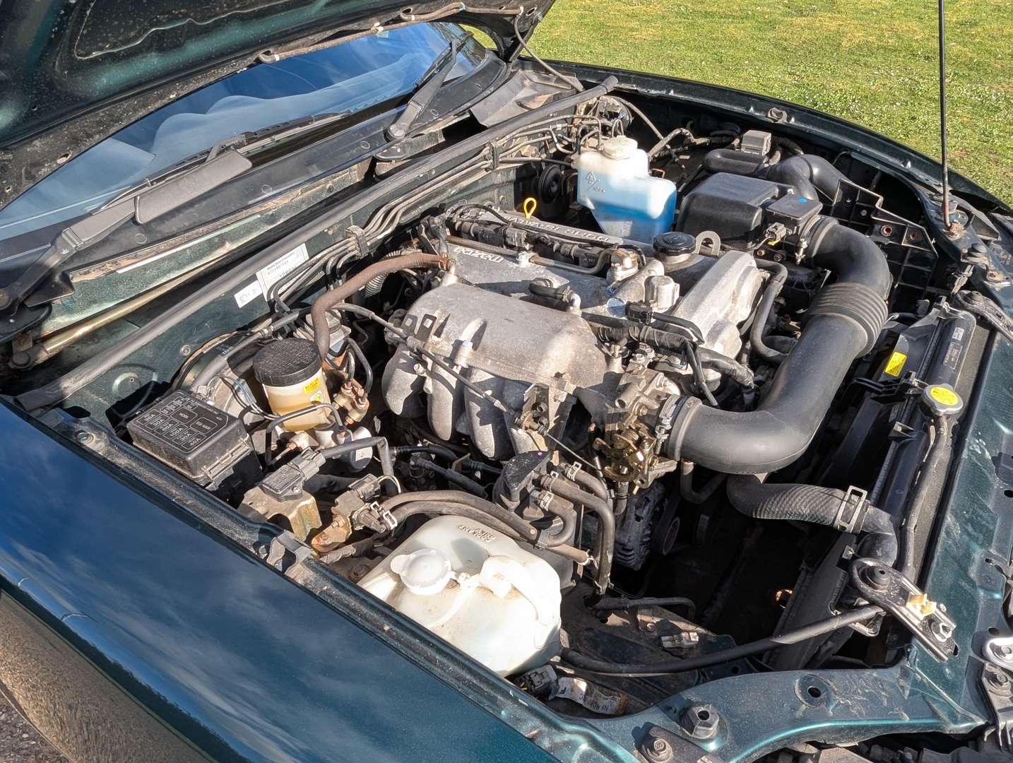 <p>2001 MAZDA MX-5</p>