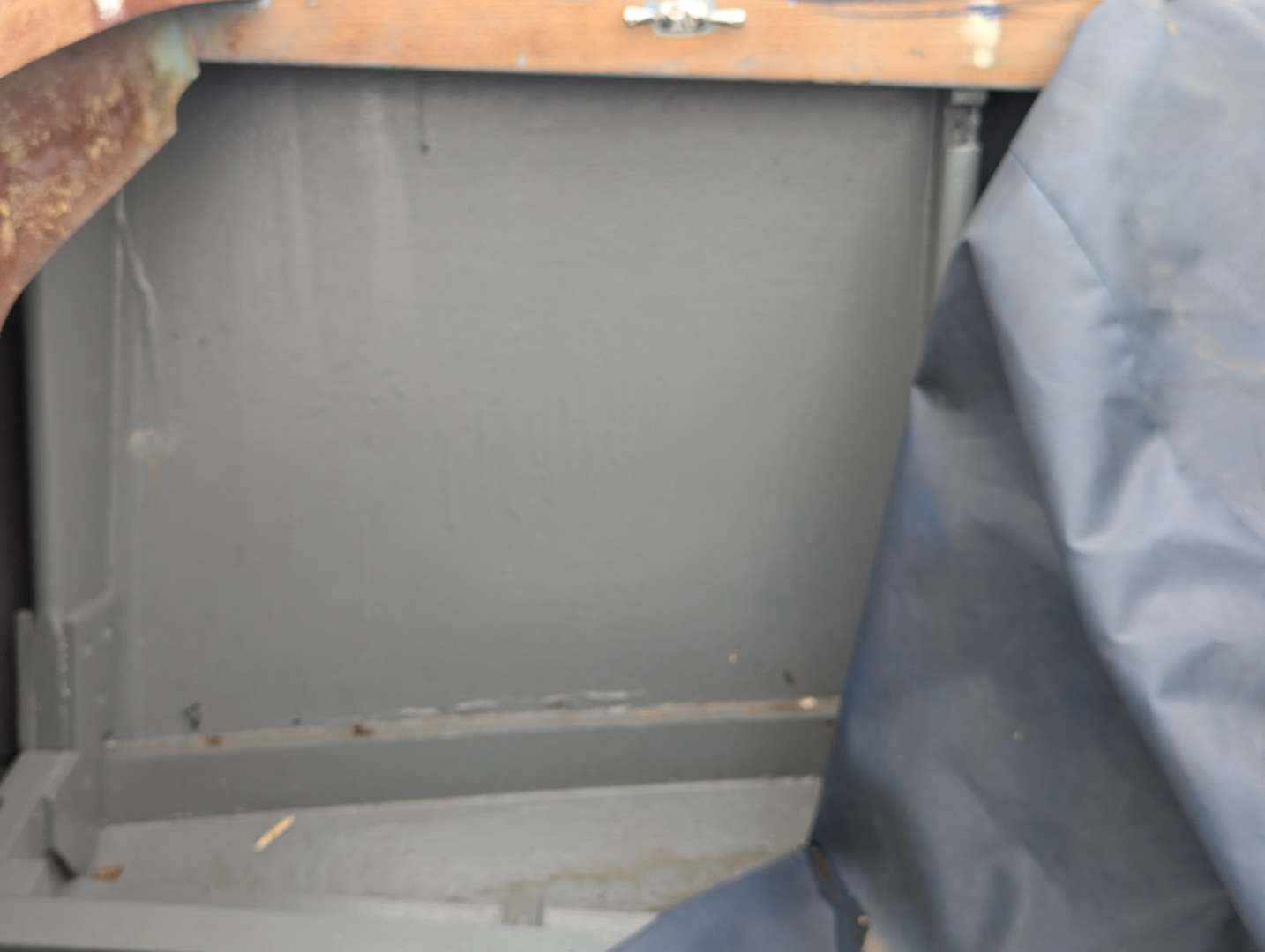 <p>1957 HEALEY 55 BOAT</p>