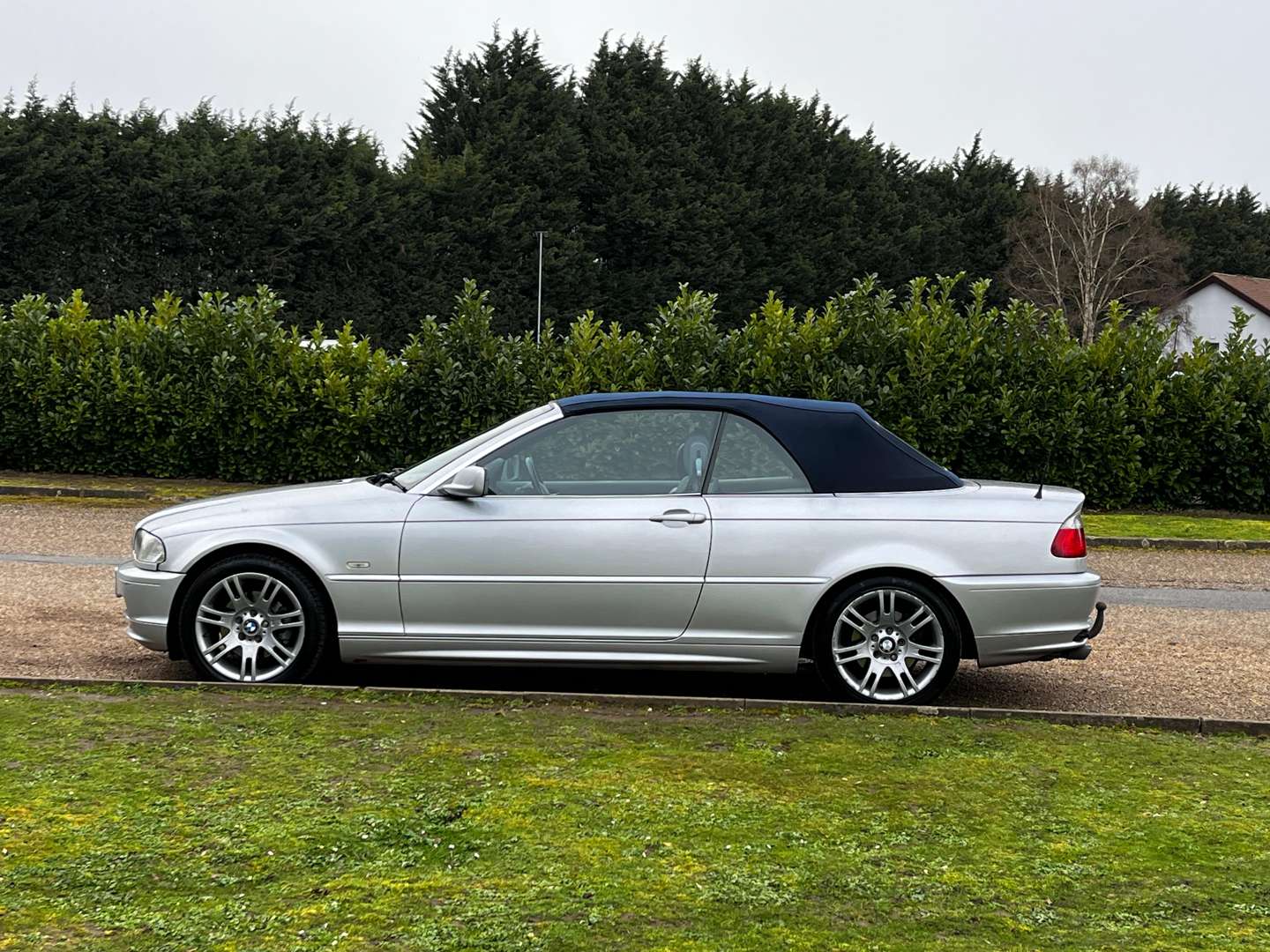 <p>2003 BMW 325CI E46 AUTO</p>