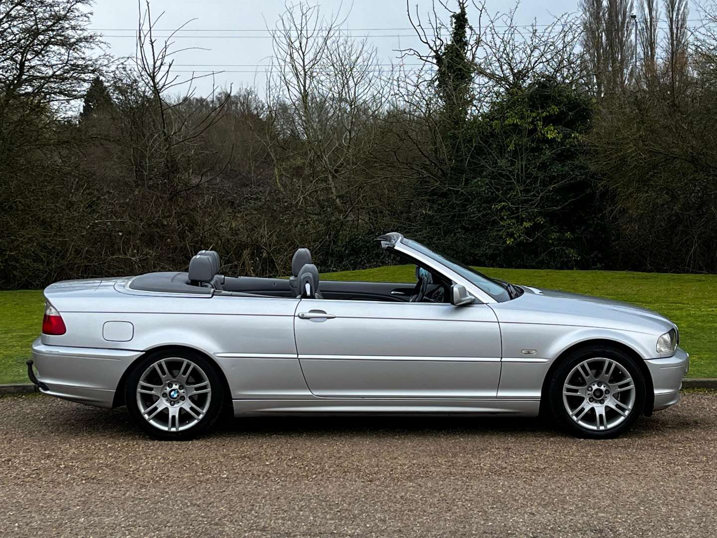 <p>2003 BMW 325CI E46 AUTO</p>