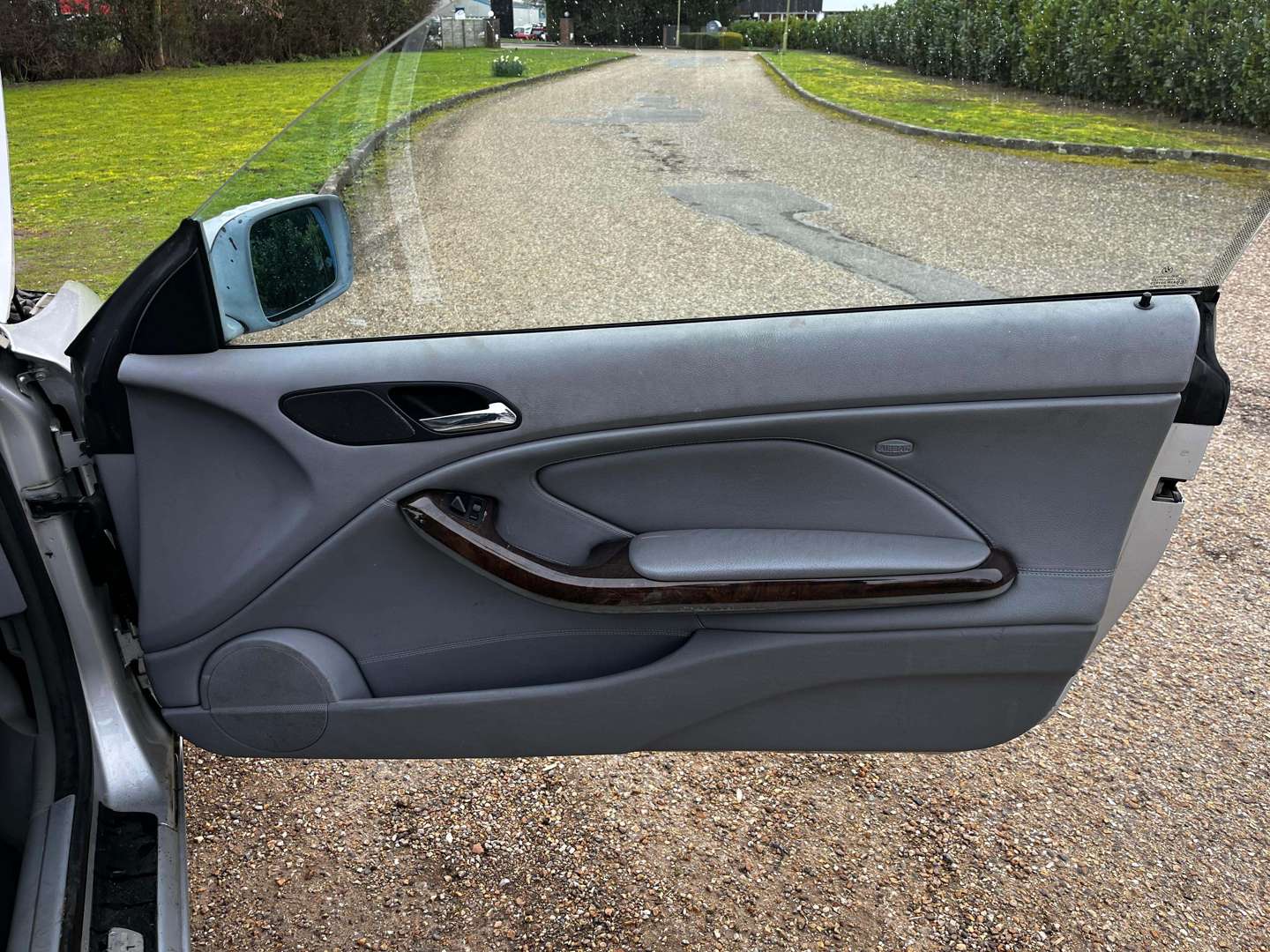 <p>2003 BMW 325CI E46 AUTO</p>