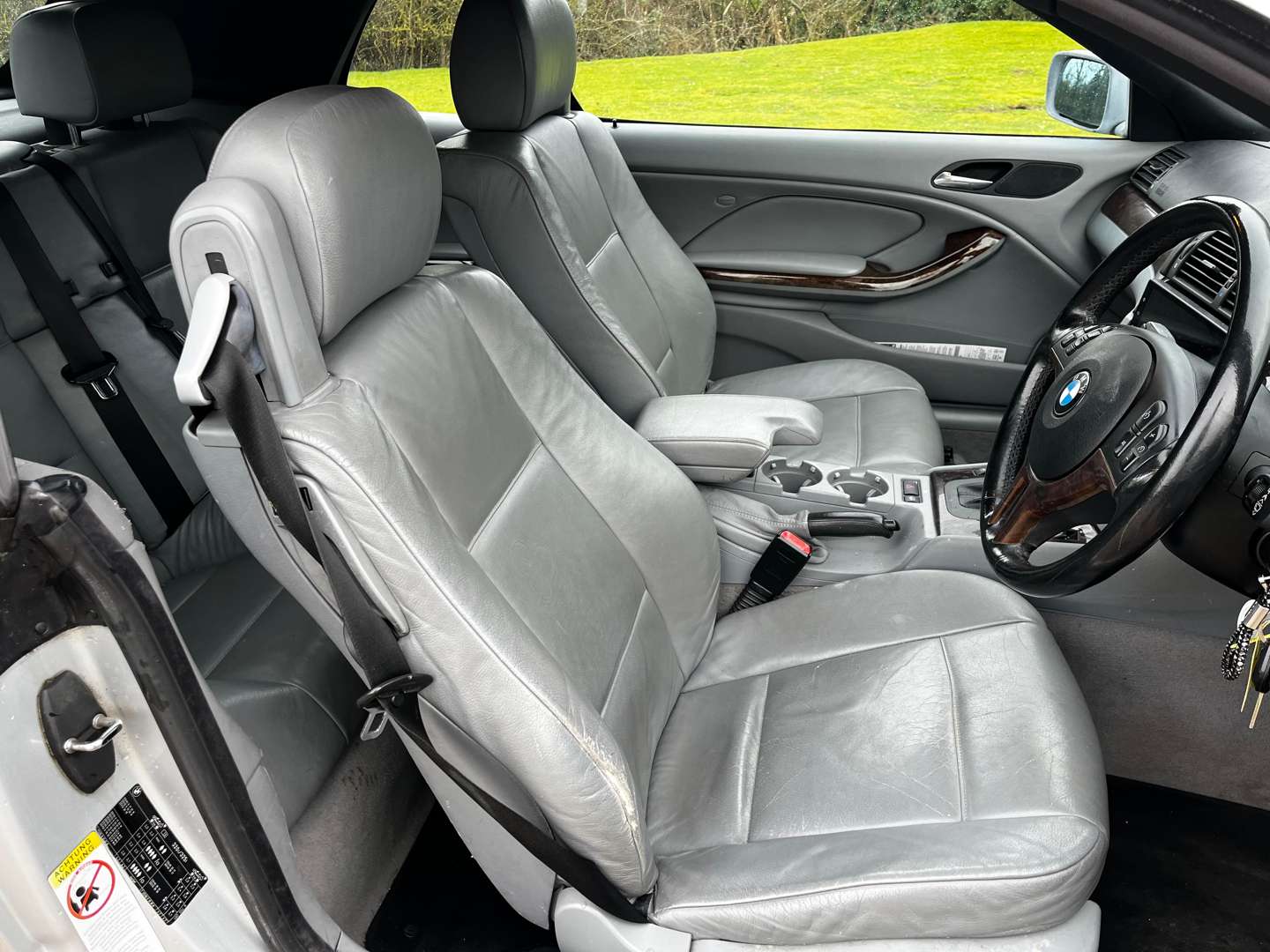 <p>2003 BMW 325CI E46 AUTO</p>