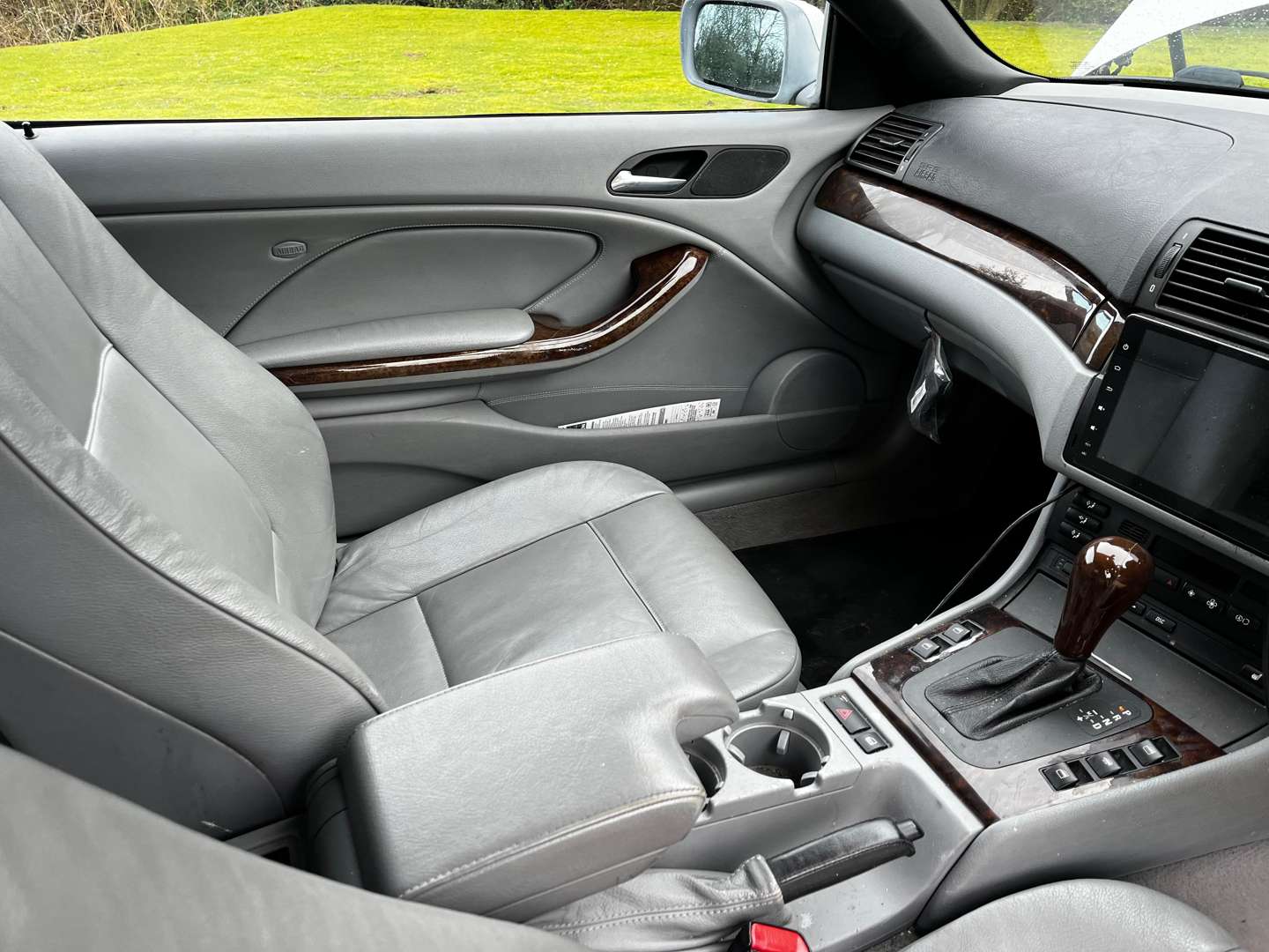 <p>2003 BMW 325CI E46 AUTO</p>