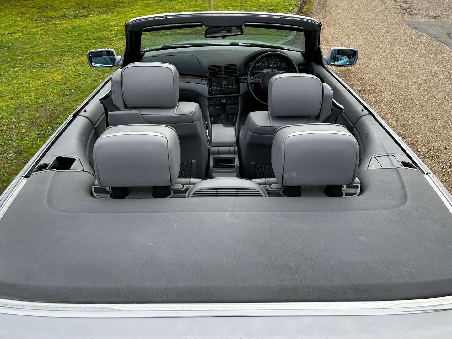 <p>2003 BMW 325CI E46 AUTO</p>