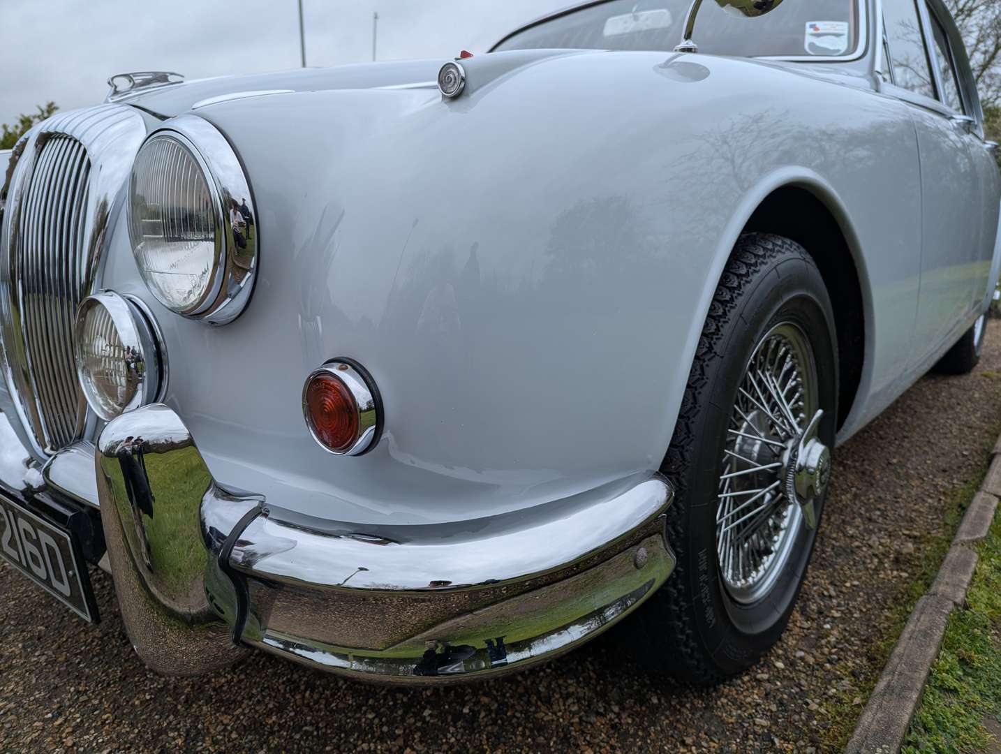 <p>1966 Daimler V8 250</p>