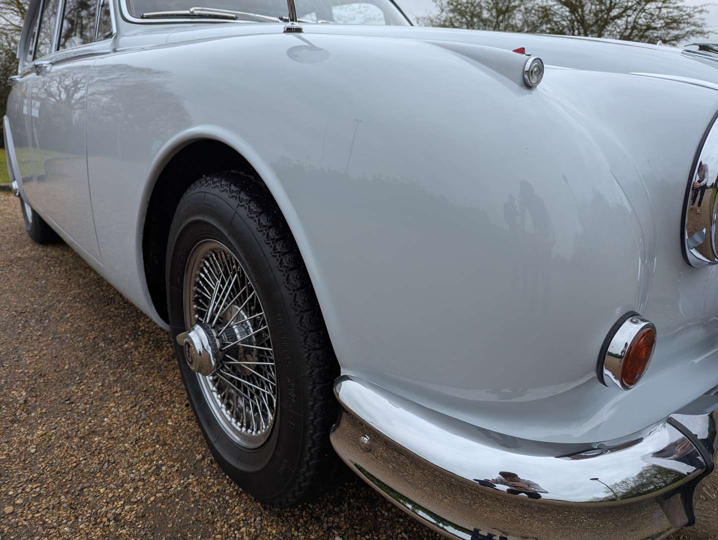 <p>1966 Daimler V8 250</p>