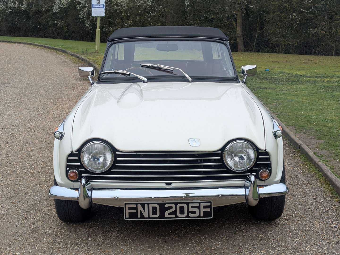 <p>1967 TRIUMPH TR250</p>