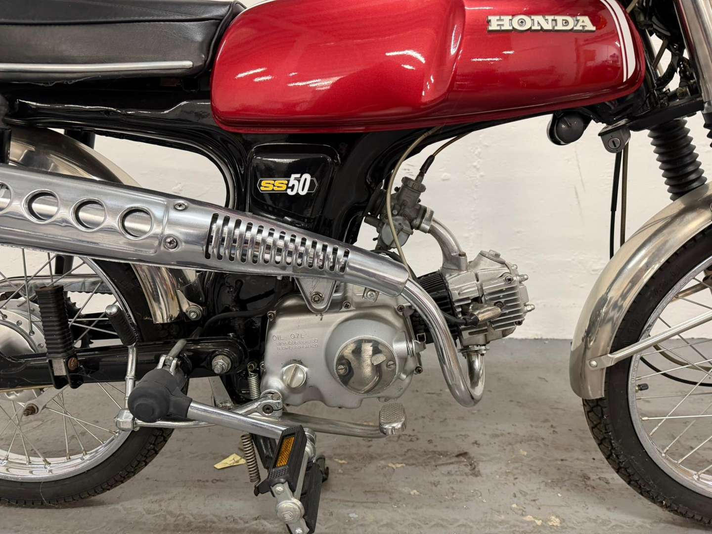 <p>1975 HONDA SS50</p>