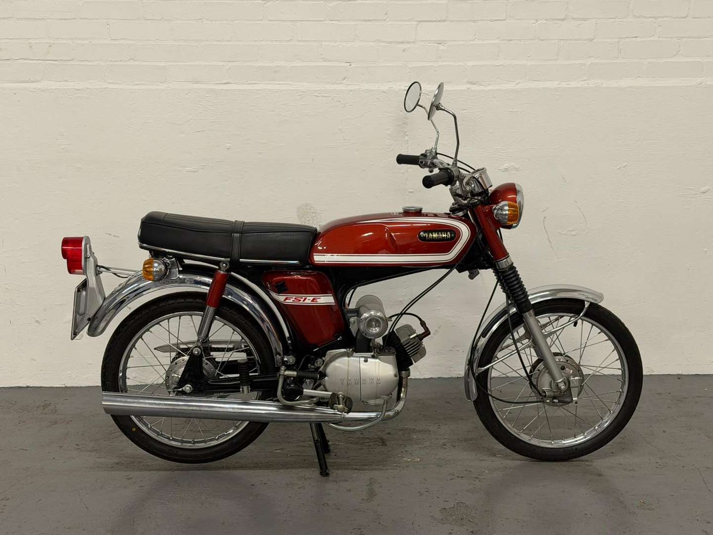 <p>1976 YAMAHA FS1E</p>