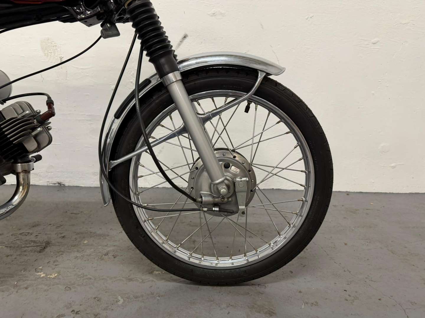 <p>1976 YAMAHA FS1E</p>