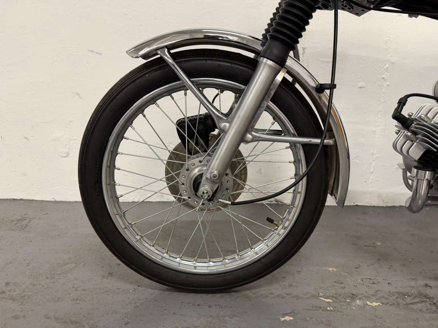 <p>1975 YAMAHA FS1E</p>