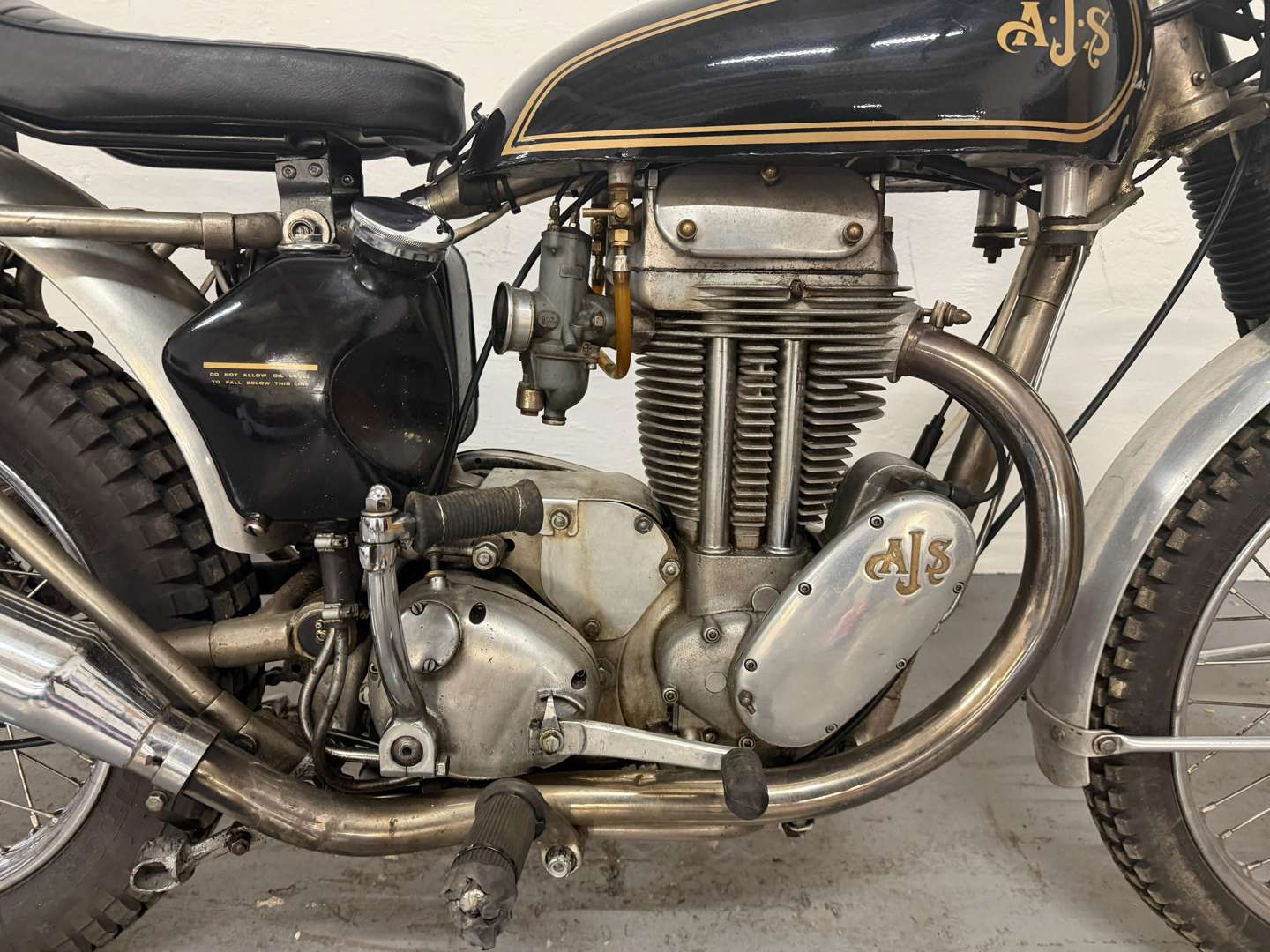 <p>1956 AJS CS 500</p>