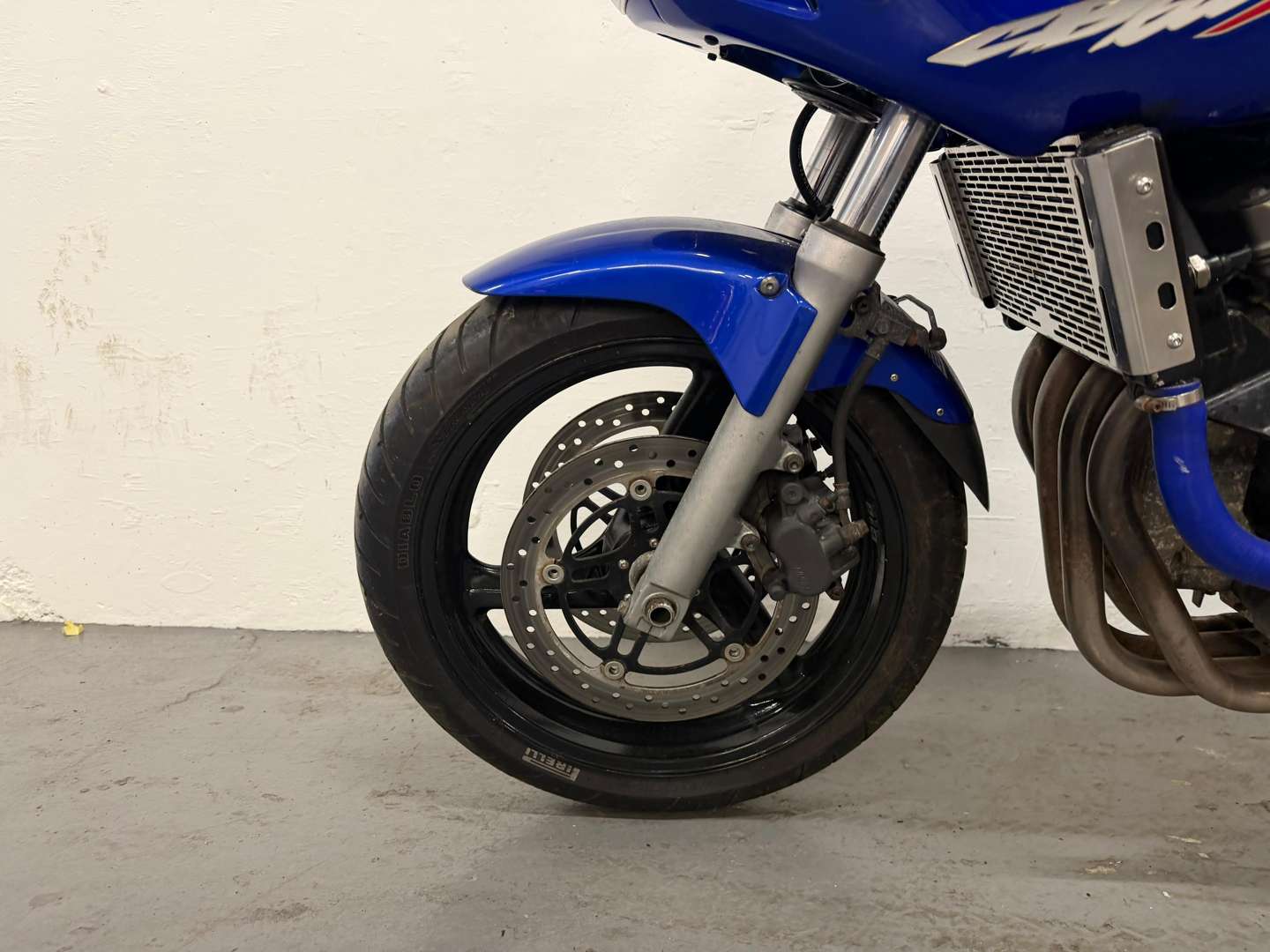 <p>2002 HONDA CB600</p>