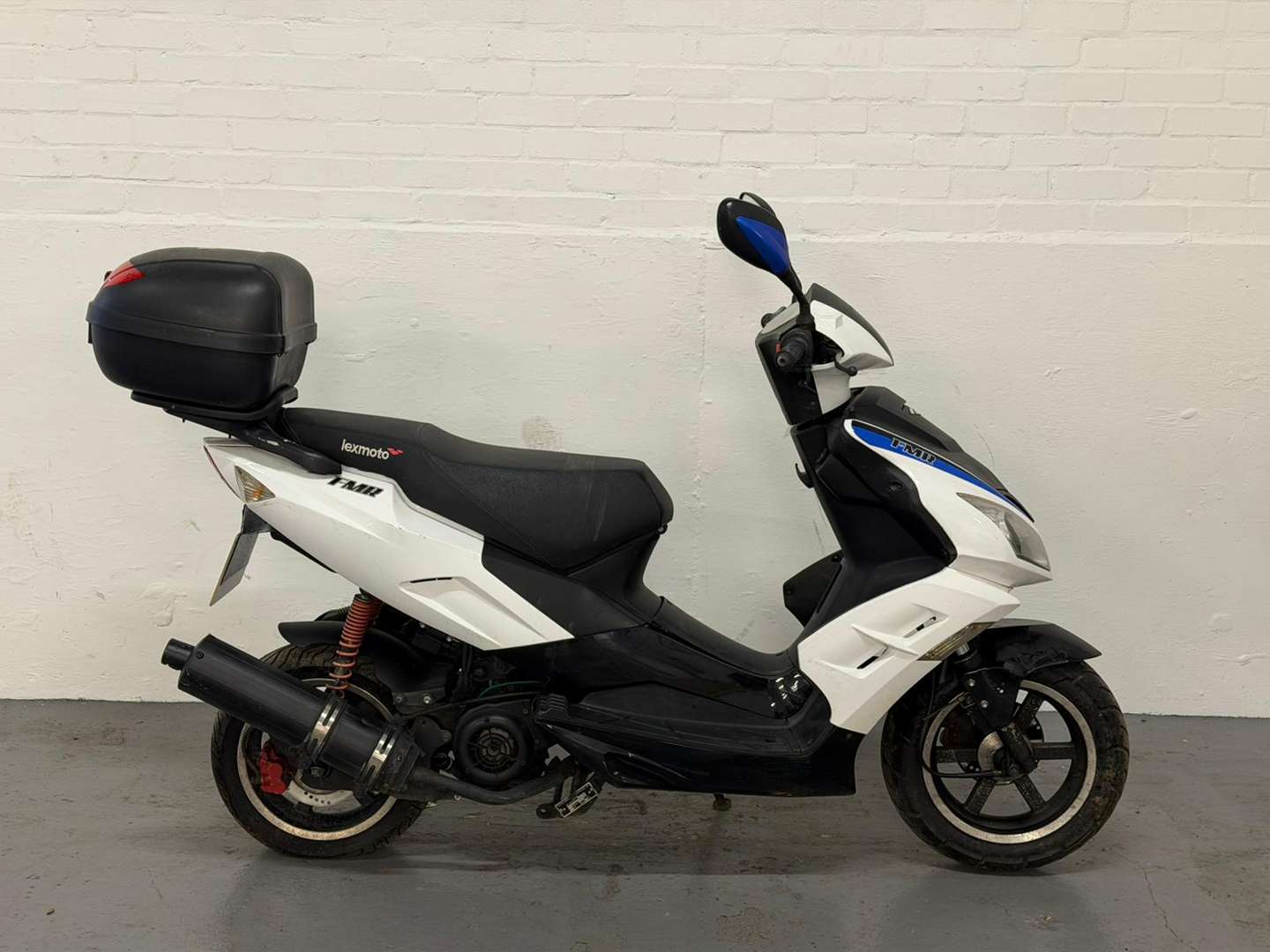 <p>2018 LEXMOTO FMR 125 EFI WY 125 T-74R</p>