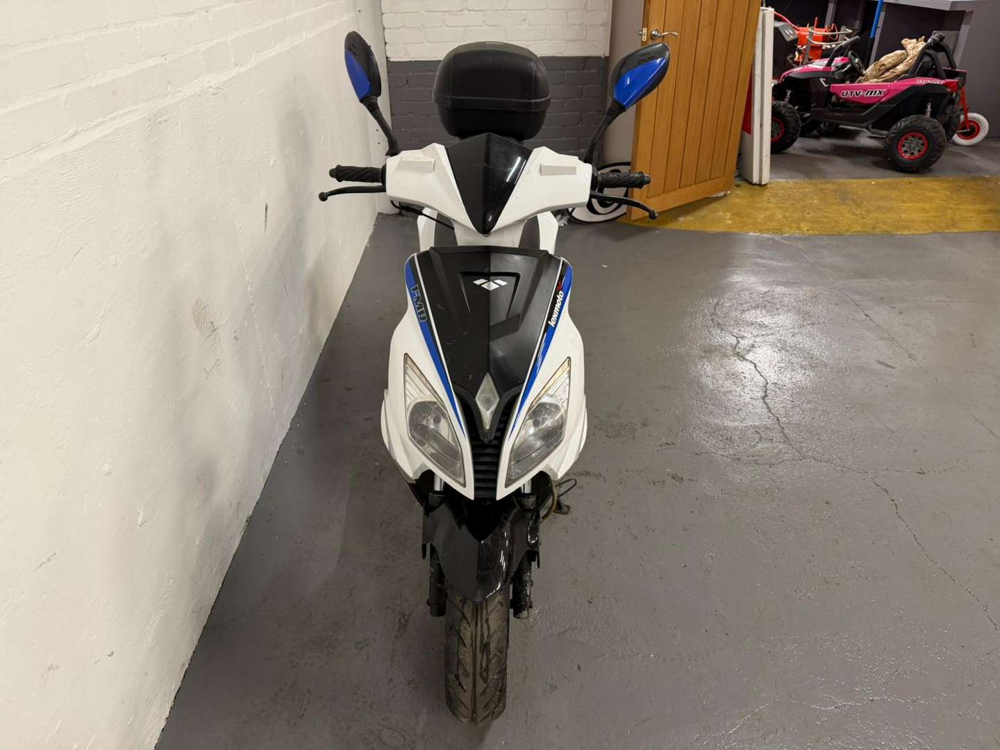 <p>2018 LEXMOTO FMR 125 EFI WY 125 T-74R</p>