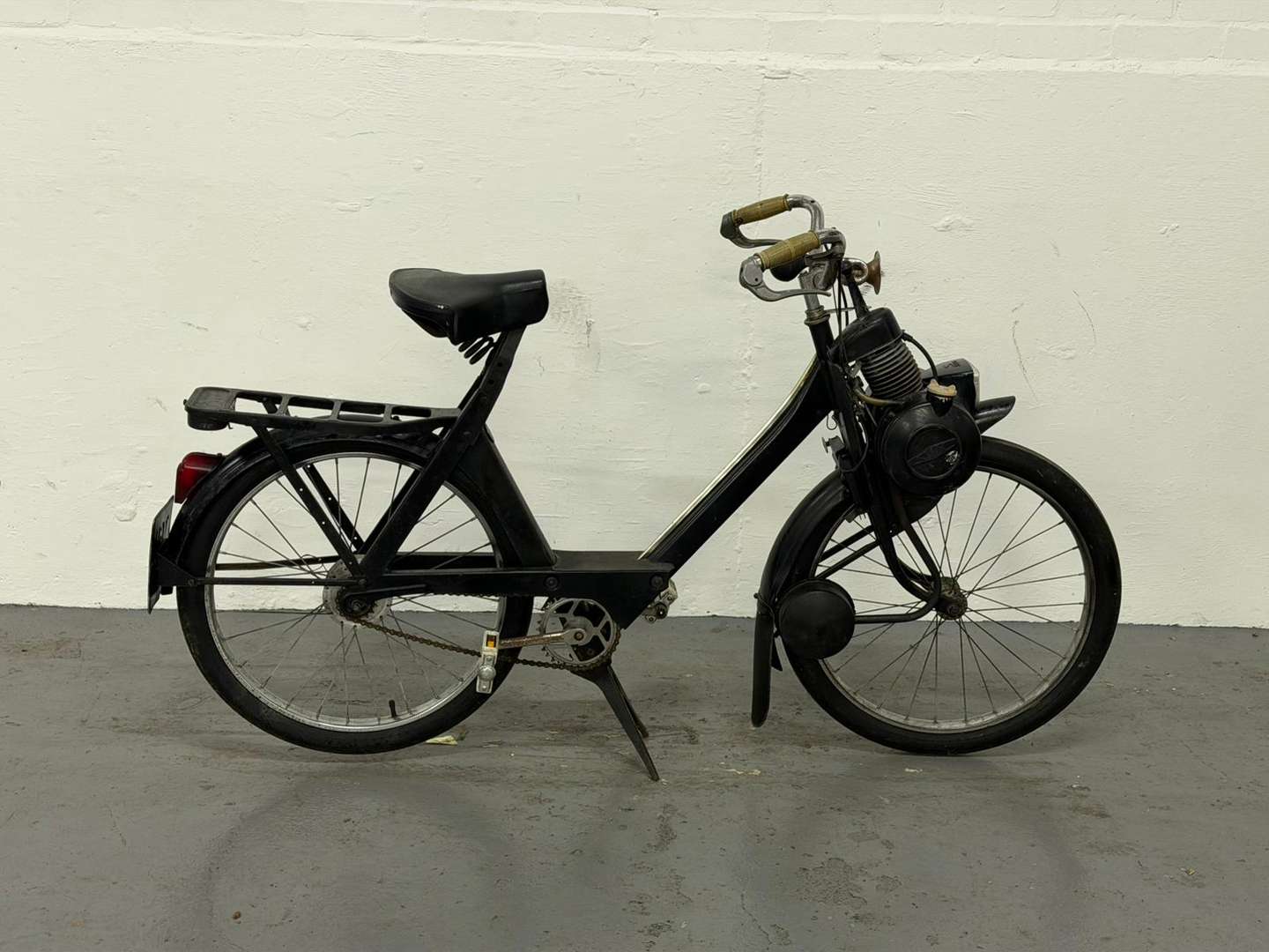<p>1967 VELOSOLEX</p>