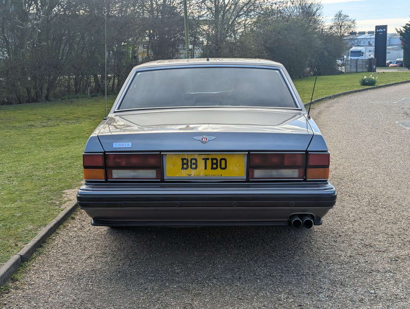 <p>1996 BENTLEY TURBO R LWB</p>