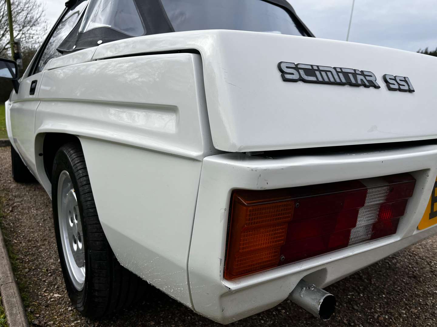 <p>1985 RELIANT SCIMITAR SS1</p>