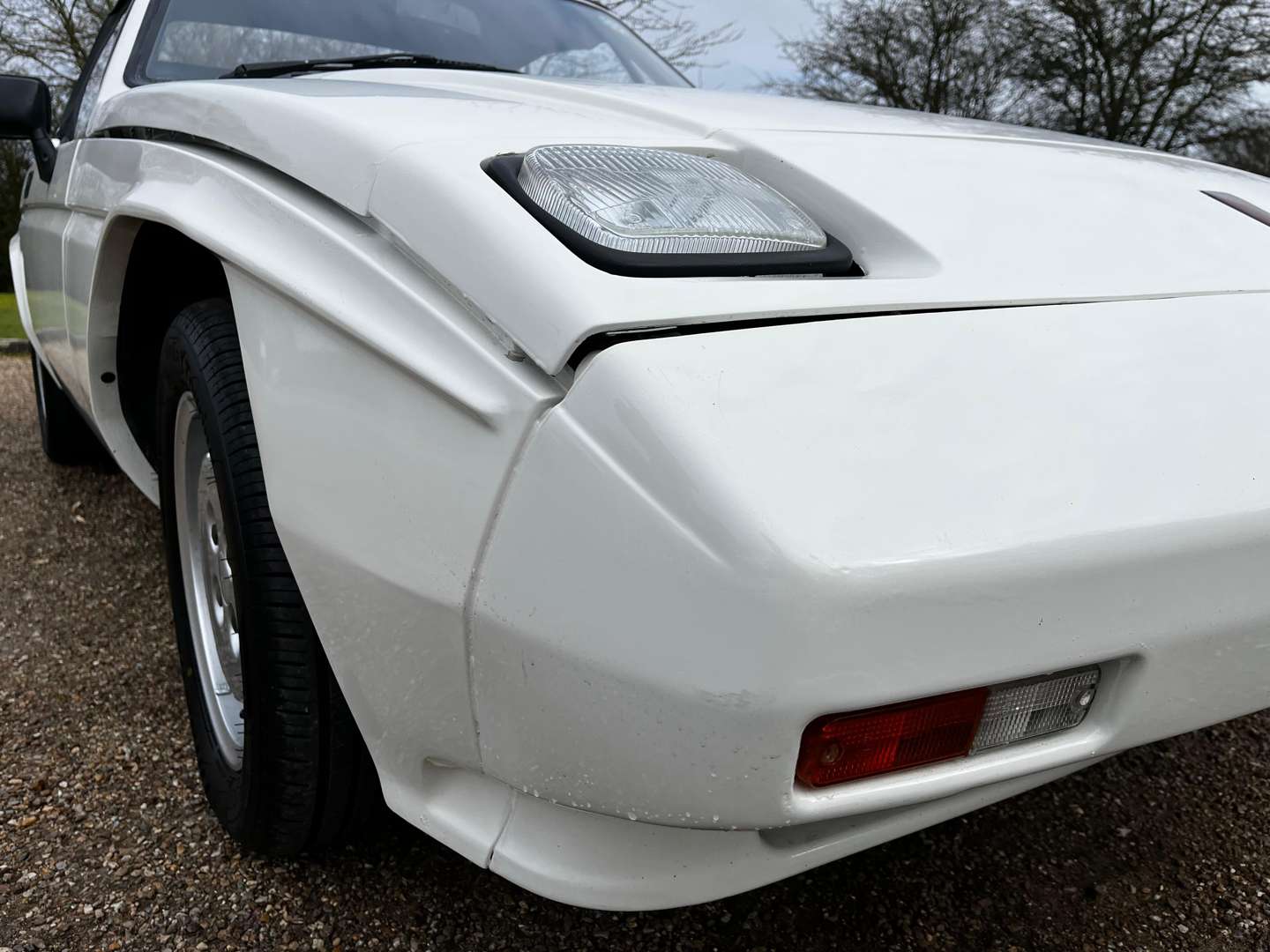<p>1985 RELIANT SCIMITAR SS1</p>