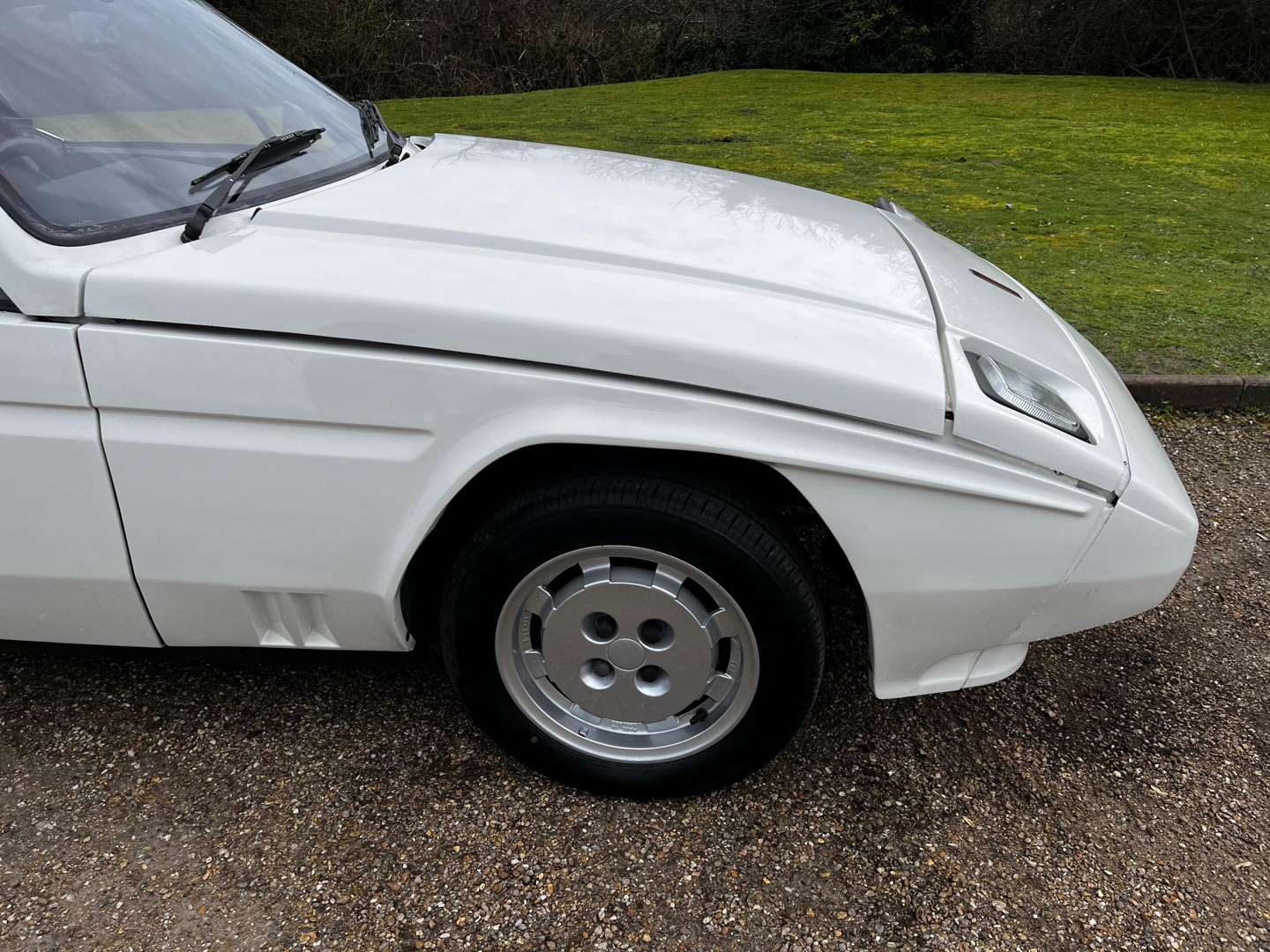 <p>1985 RELIANT SCIMITAR SS1</p>