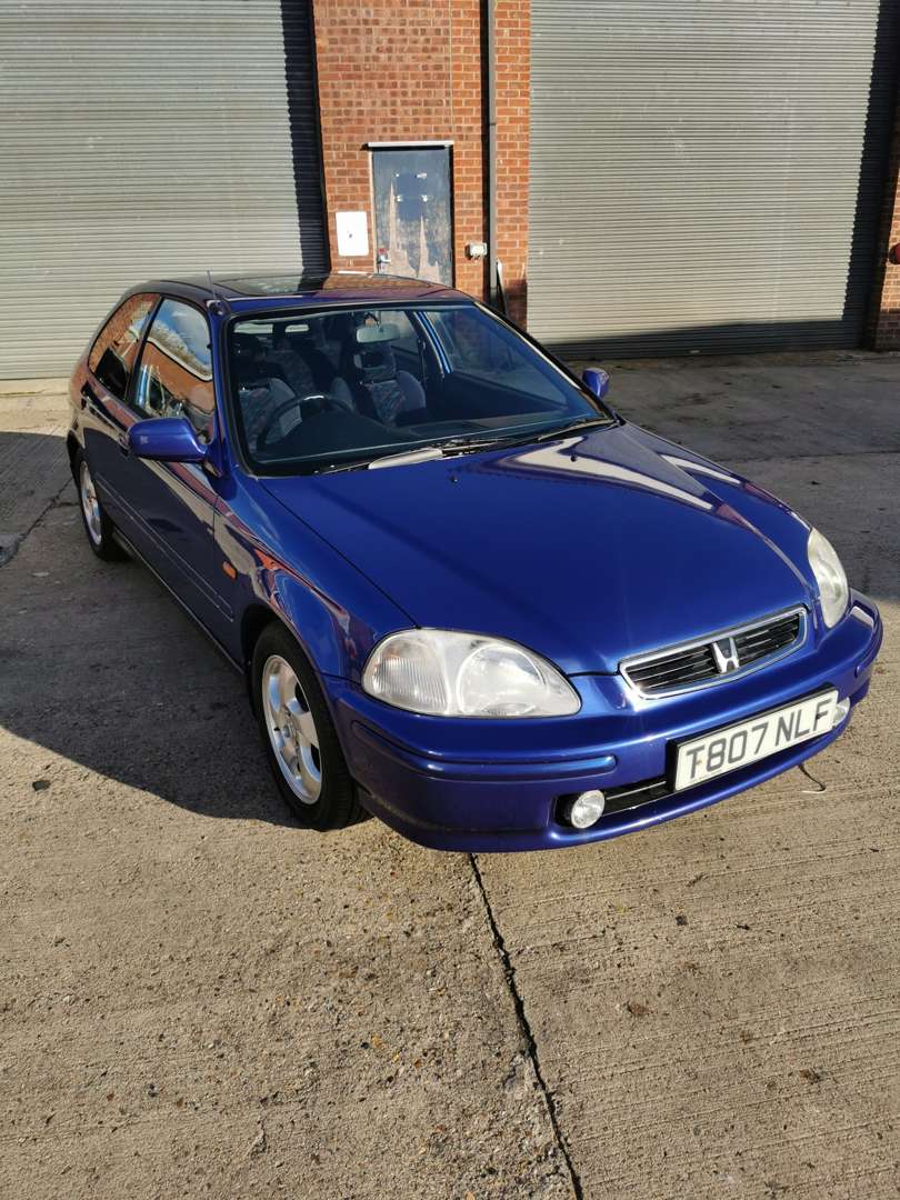 <p>1999 HONDA CIVIC VTI-S EK4</p>
