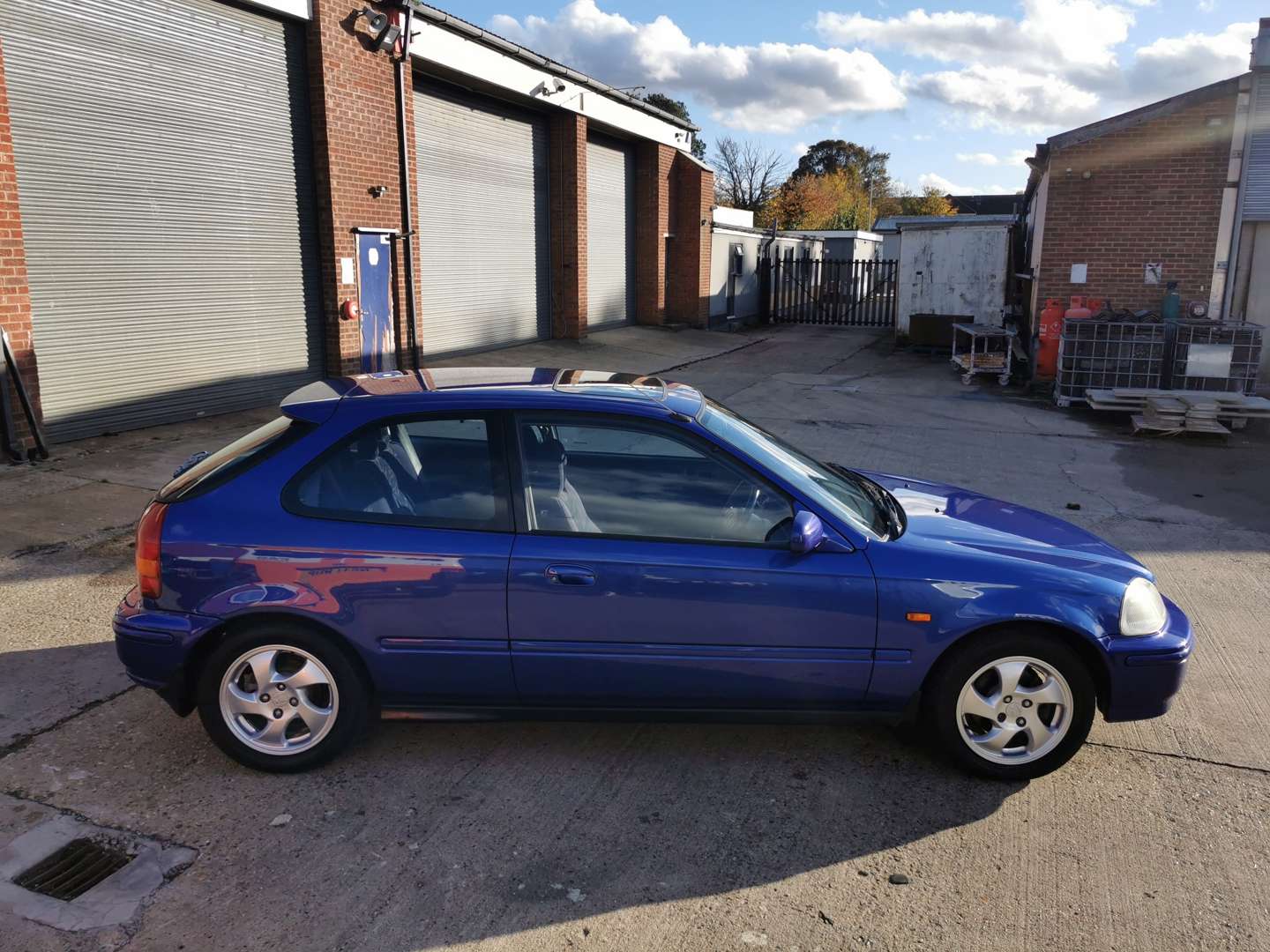 <p>1999 HONDA CIVIC VTI-S EK4</p>