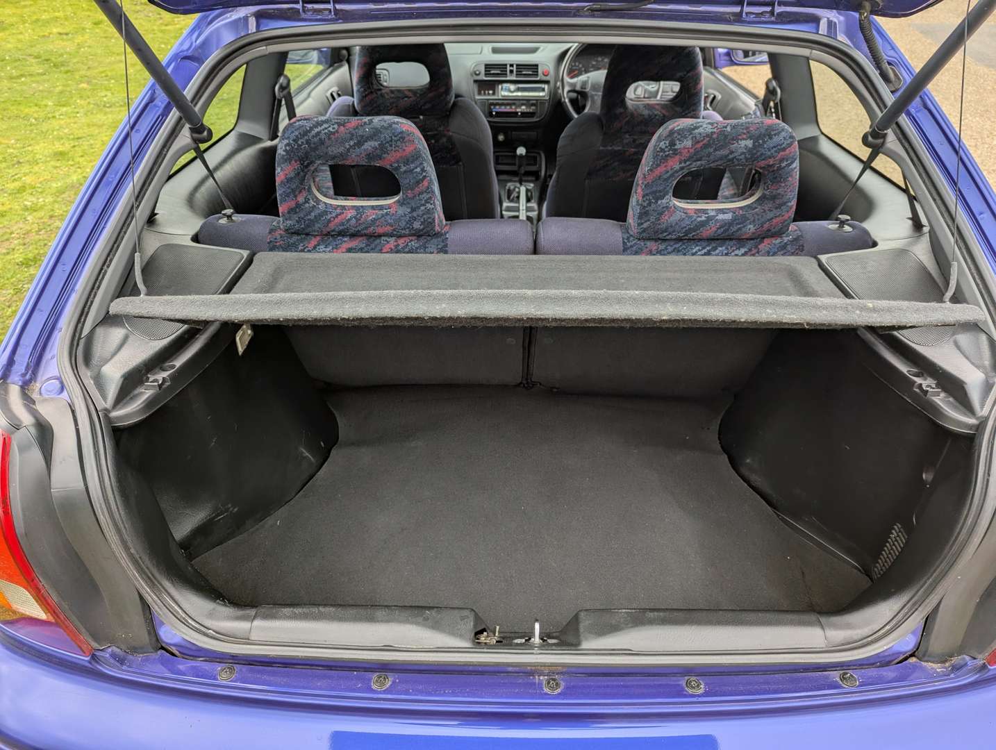 <p>1999 HONDA CIVIC VTI-S EK4</p>