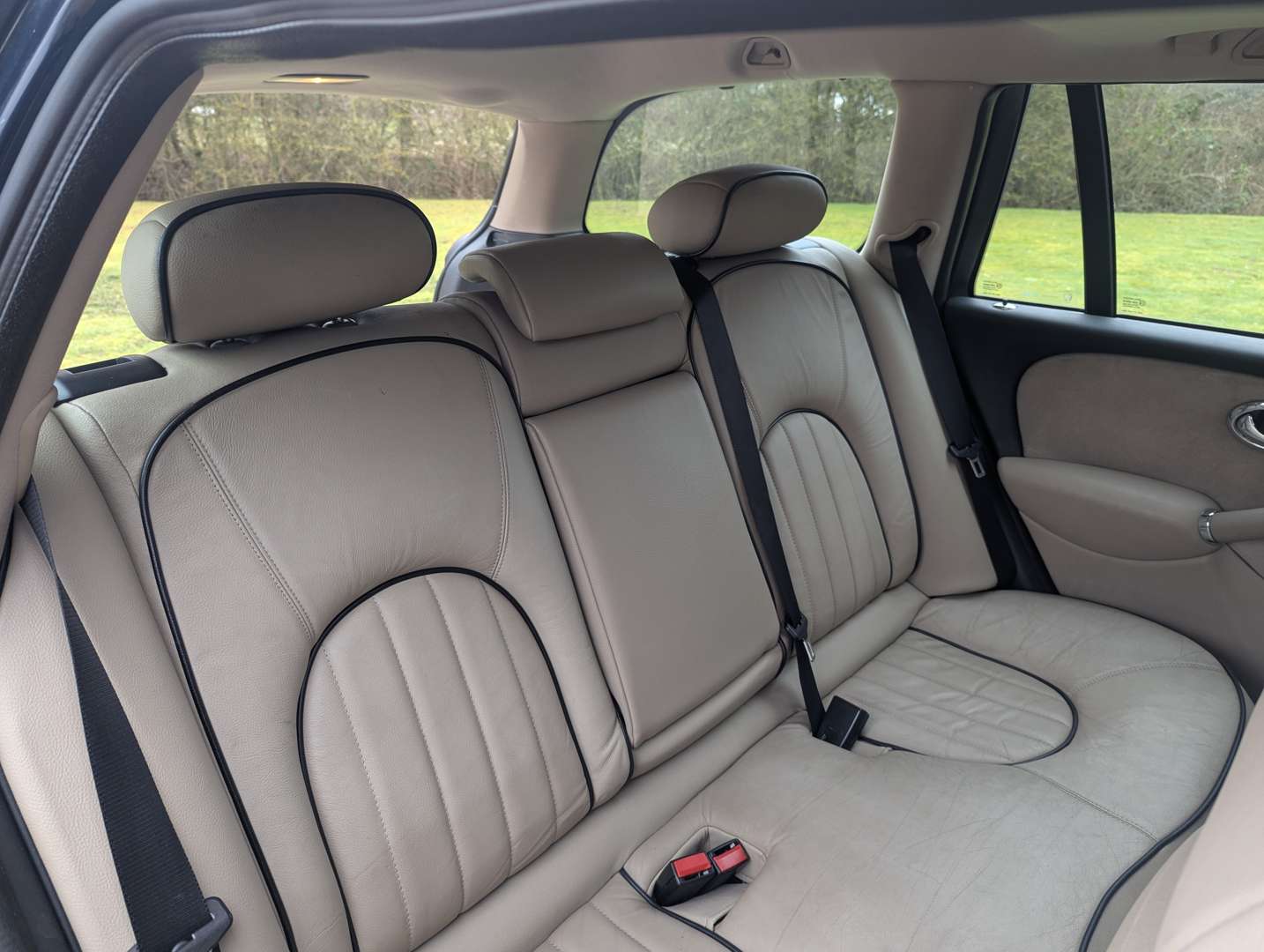 <p>2005 ROVER 75 CONNOISSEUR SE TOURER</p>