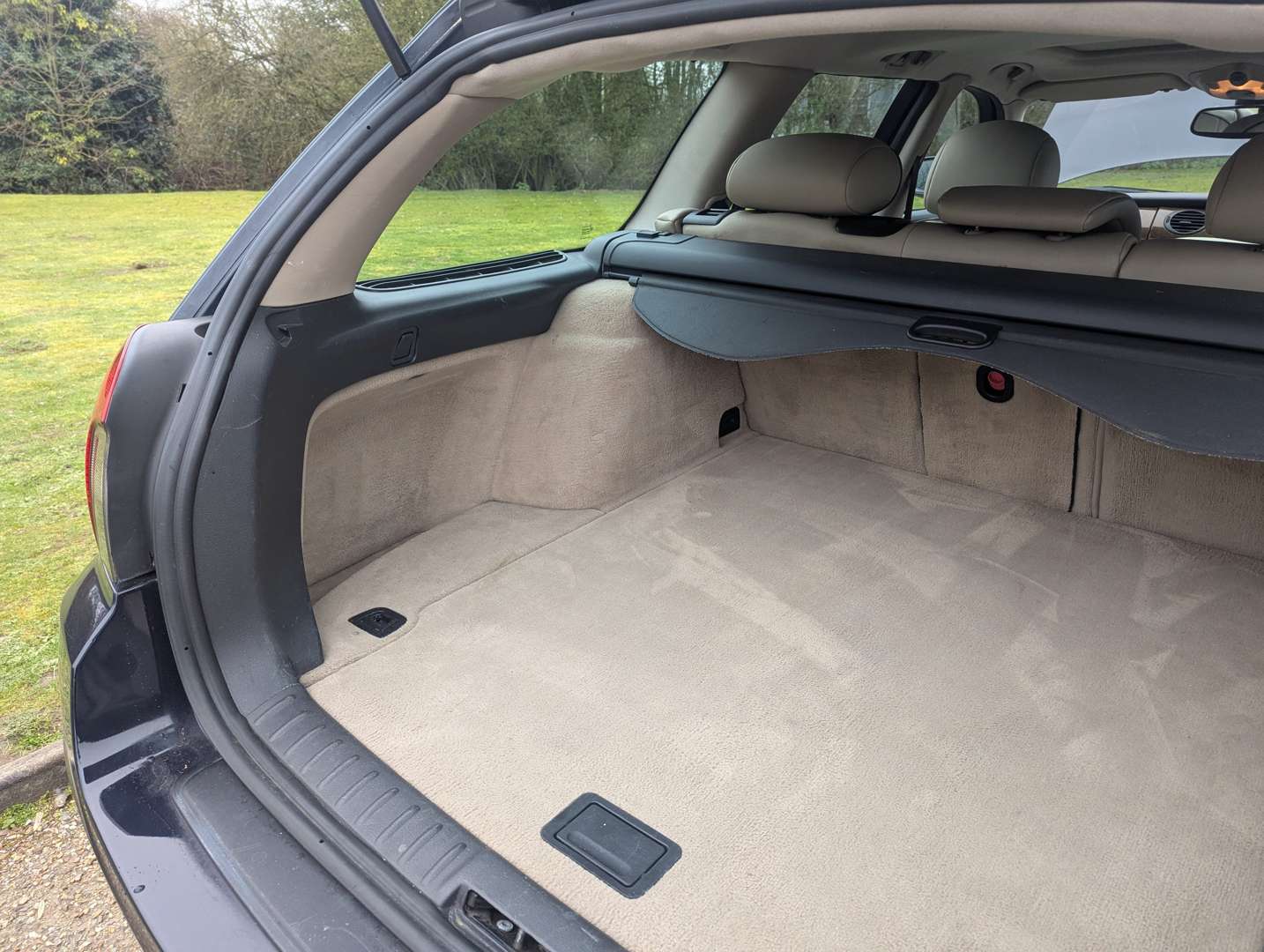 <p>2005 ROVER 75 CONNOISSEUR SE TOURER</p>