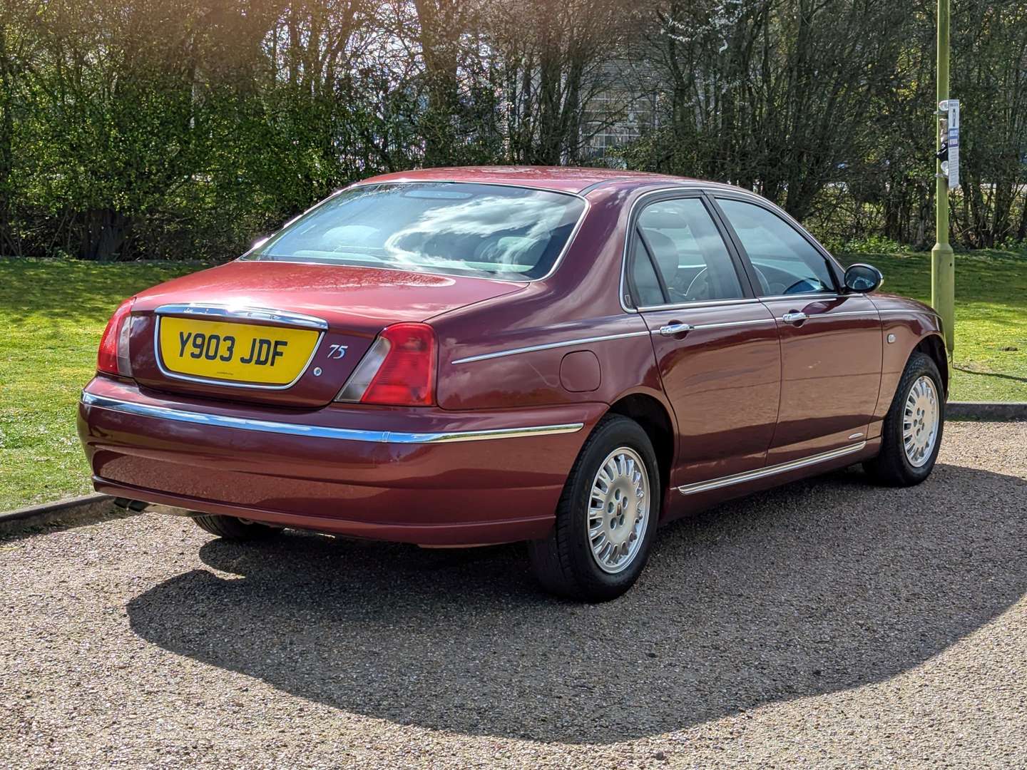 <p>2001 ROVER 73 CONNOISSEUR AUTO</p>