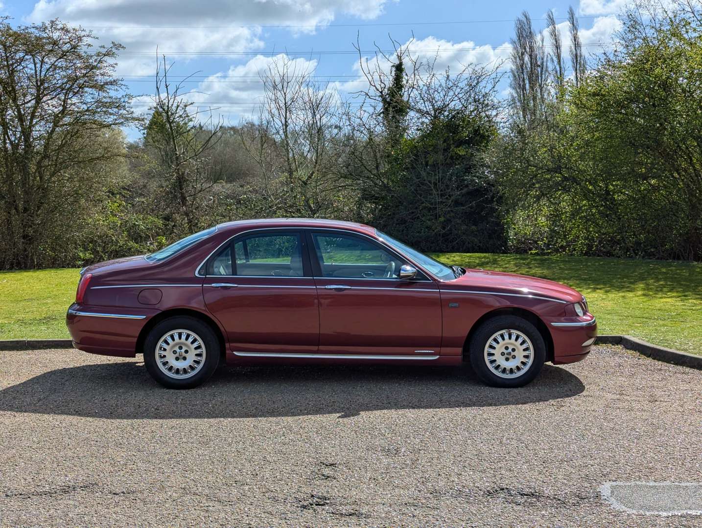 <p>2001 ROVER 73 CONNOISSEUR AUTO</p>