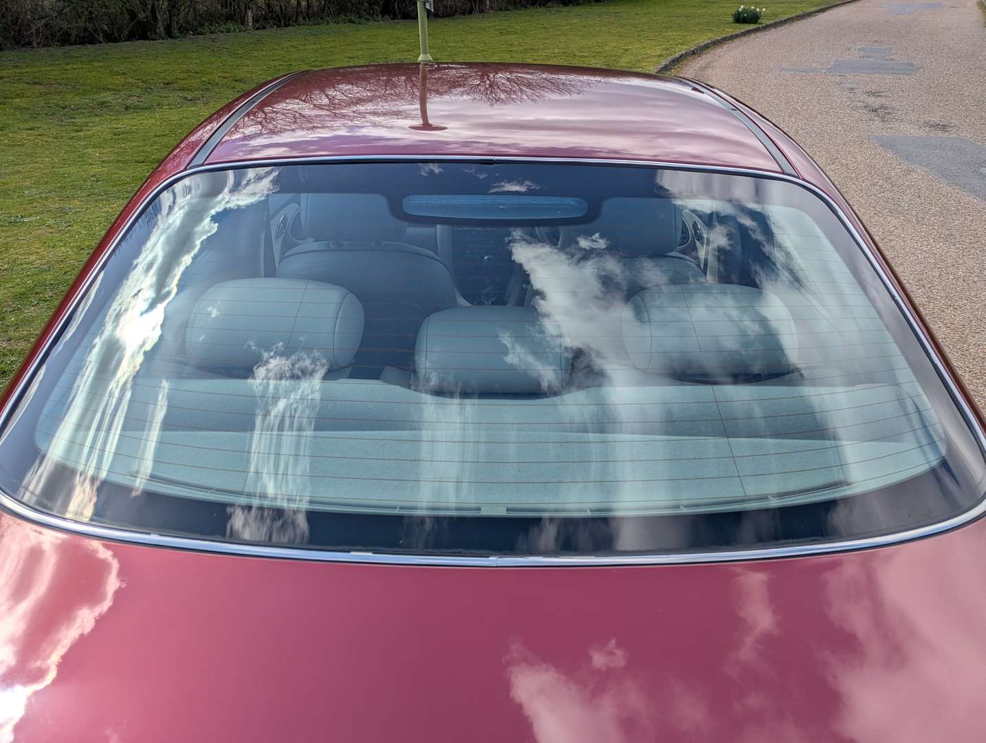 <p>2001 ROVER 73 CONNOISSEUR AUTO</p>