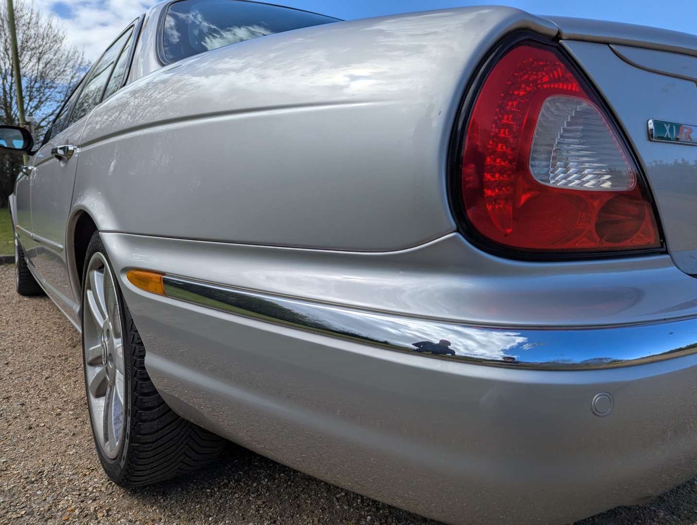 <p>2003 JAGUAR XJR V8 SUPERCHARGE AUTO</p>