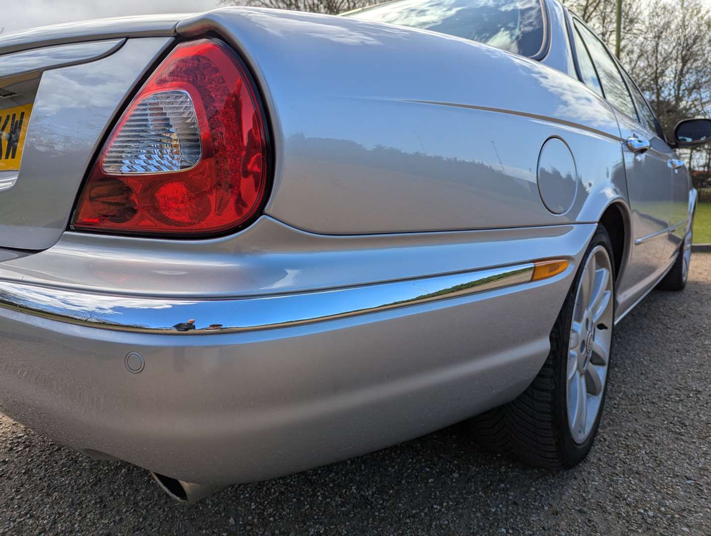 <p>2003 JAGUAR XJR V8 SUPERCHARGE AUTO</p>