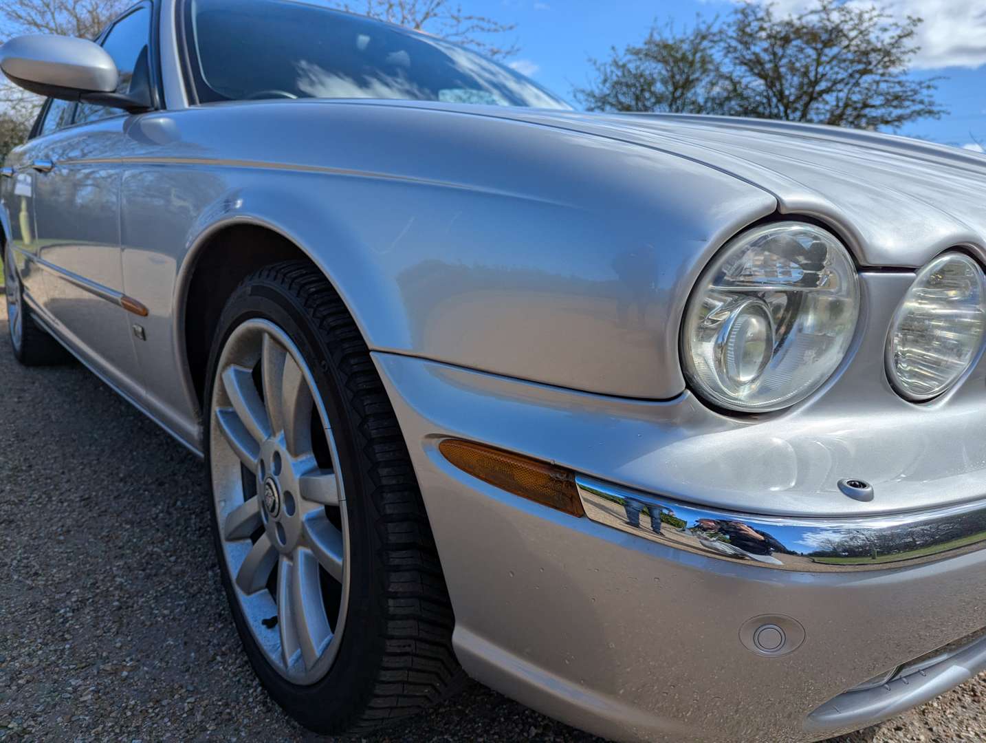 <p>2003 JAGUAR XJR V8 SUPERCHARGE AUTO</p>