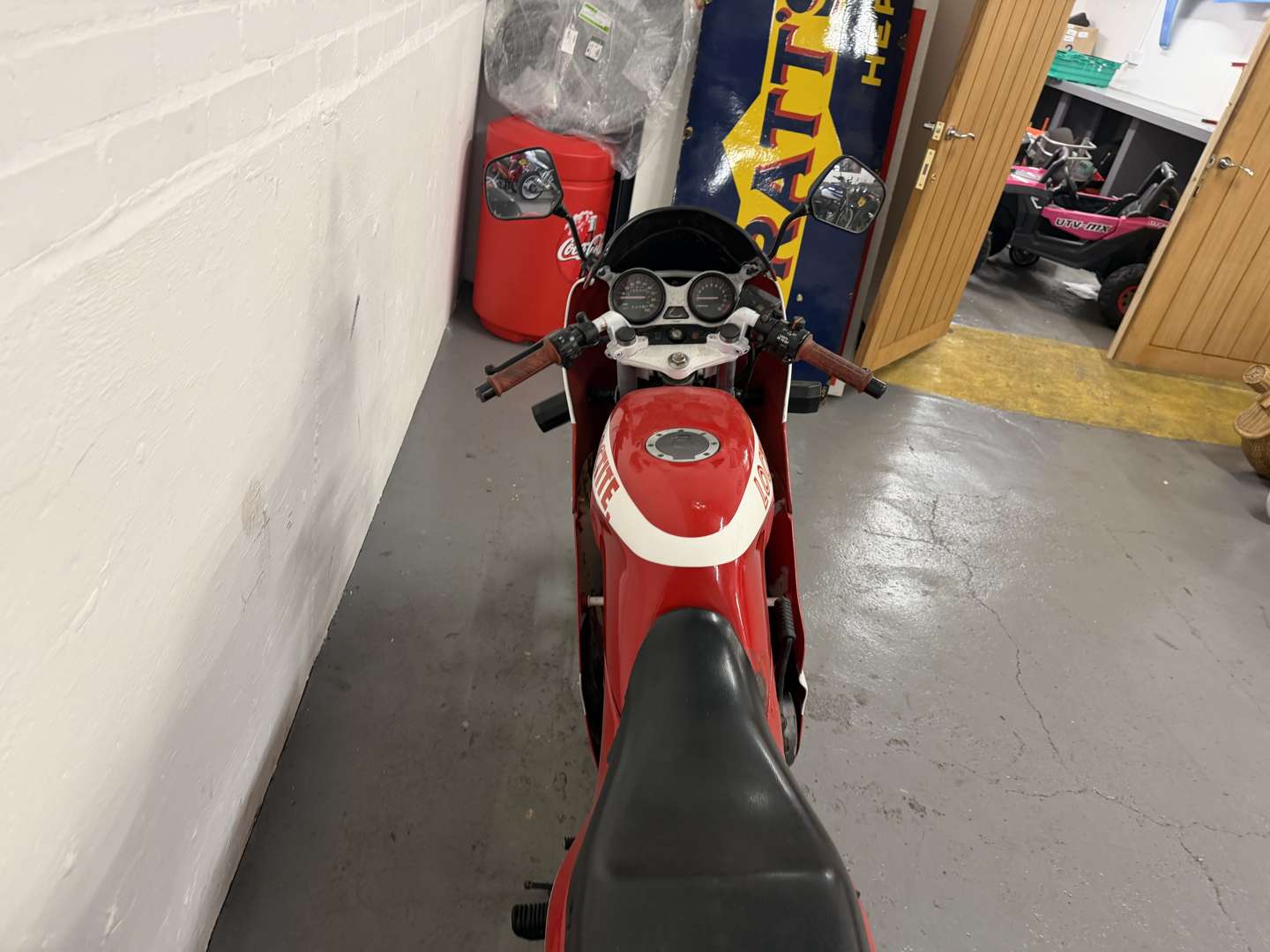 <p>1988 YAMAHA TZR125</p>