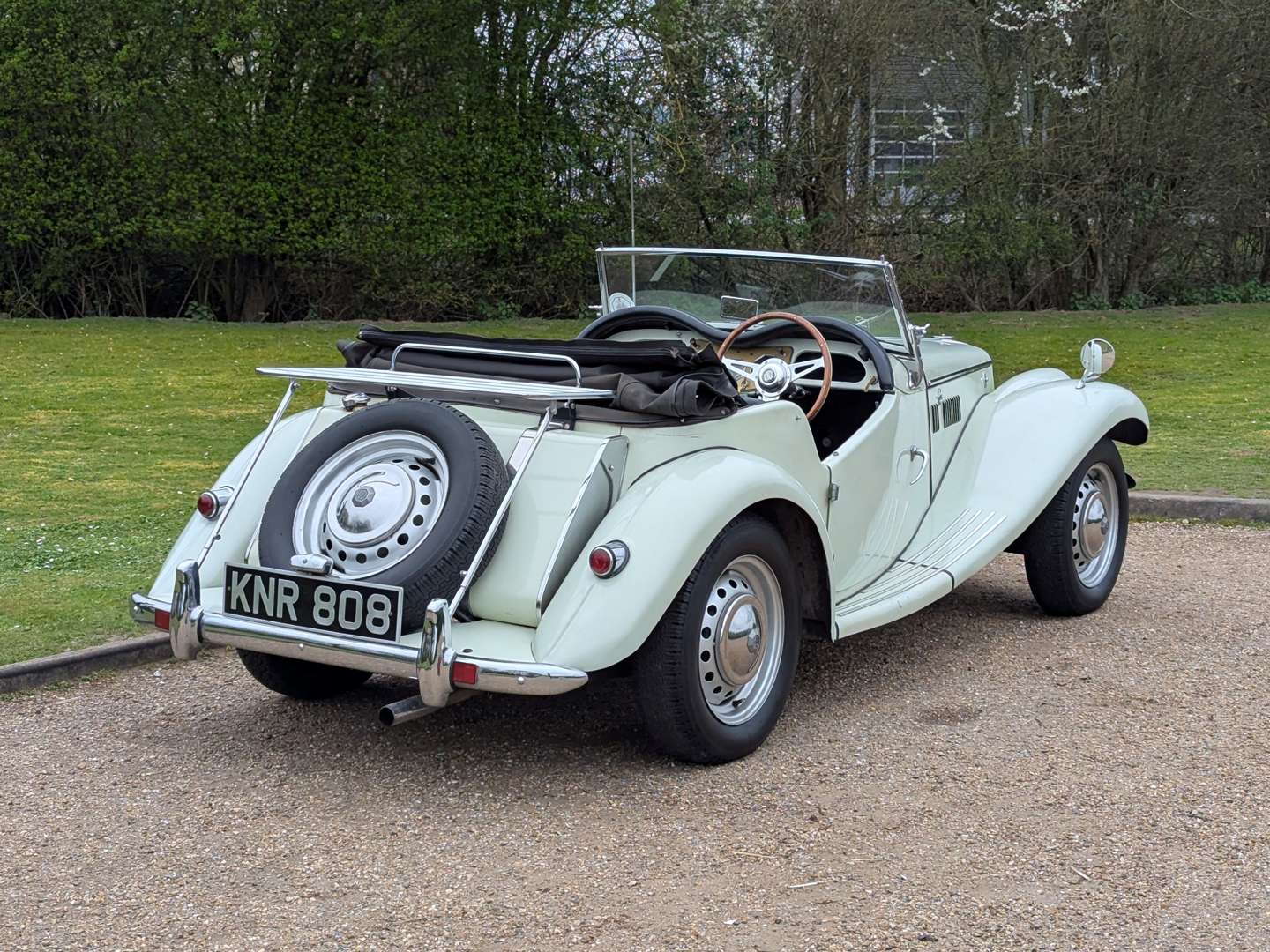<p>1954 MG TF</p>
