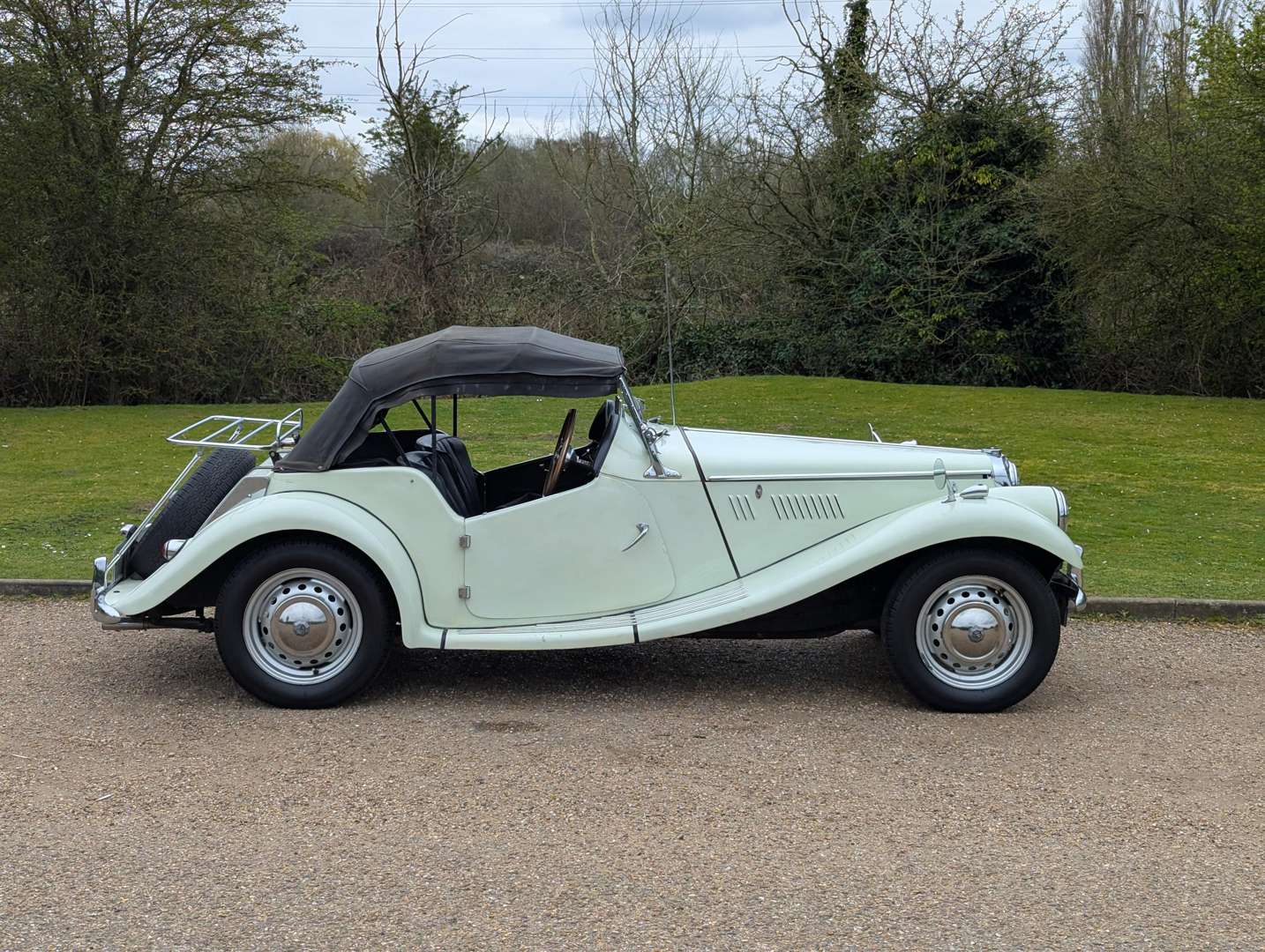 <p>1954 MG TF</p>