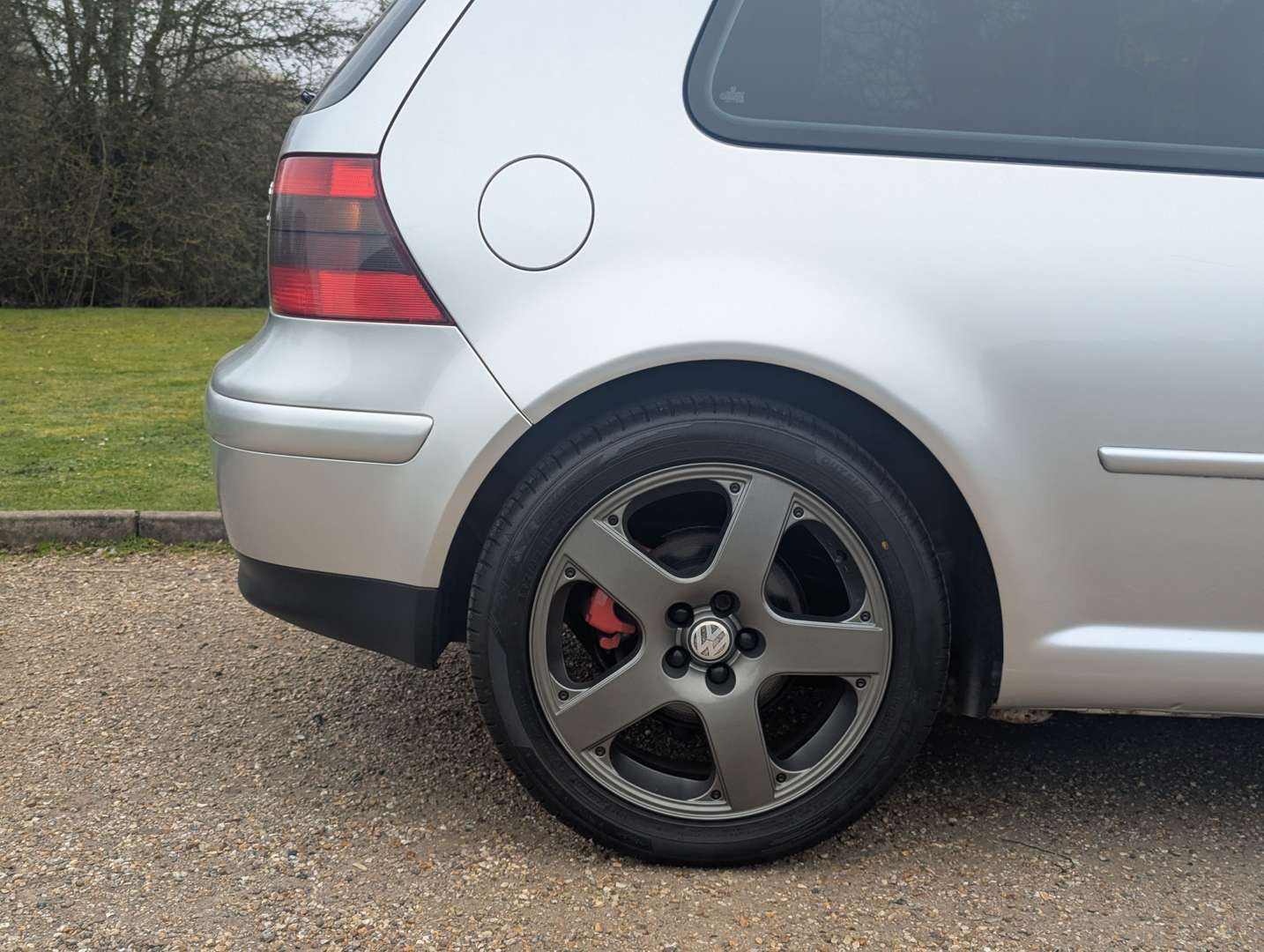 <p>2003 VW GOLF V6 4MOTION</p>