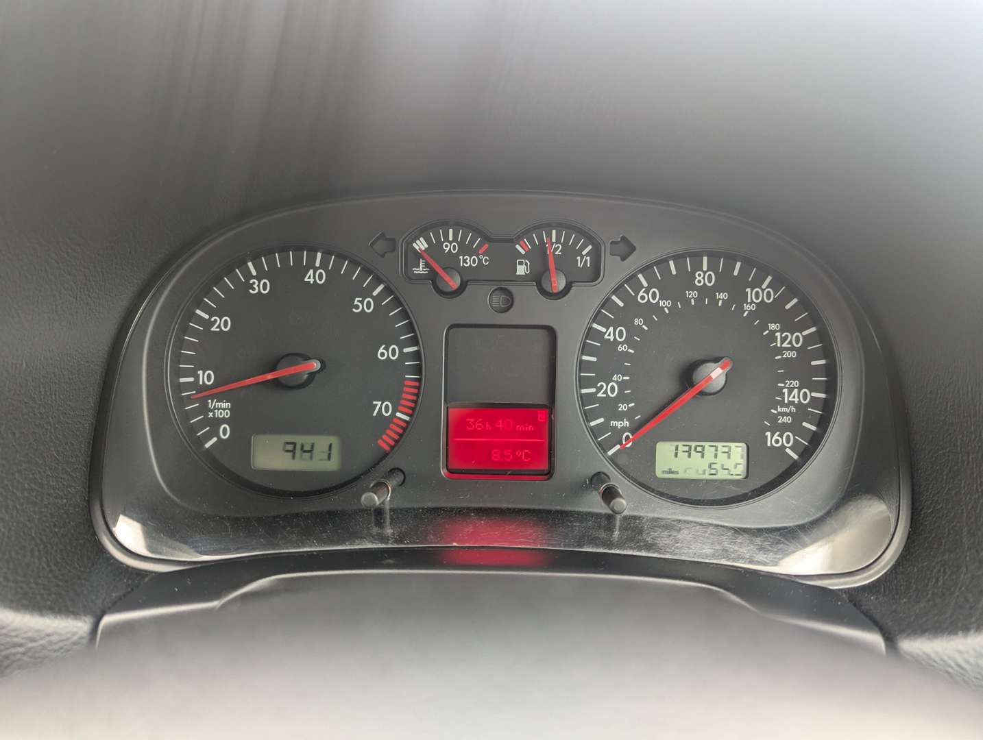 <p>2003 VW GOLF V6 4MOTION</p>