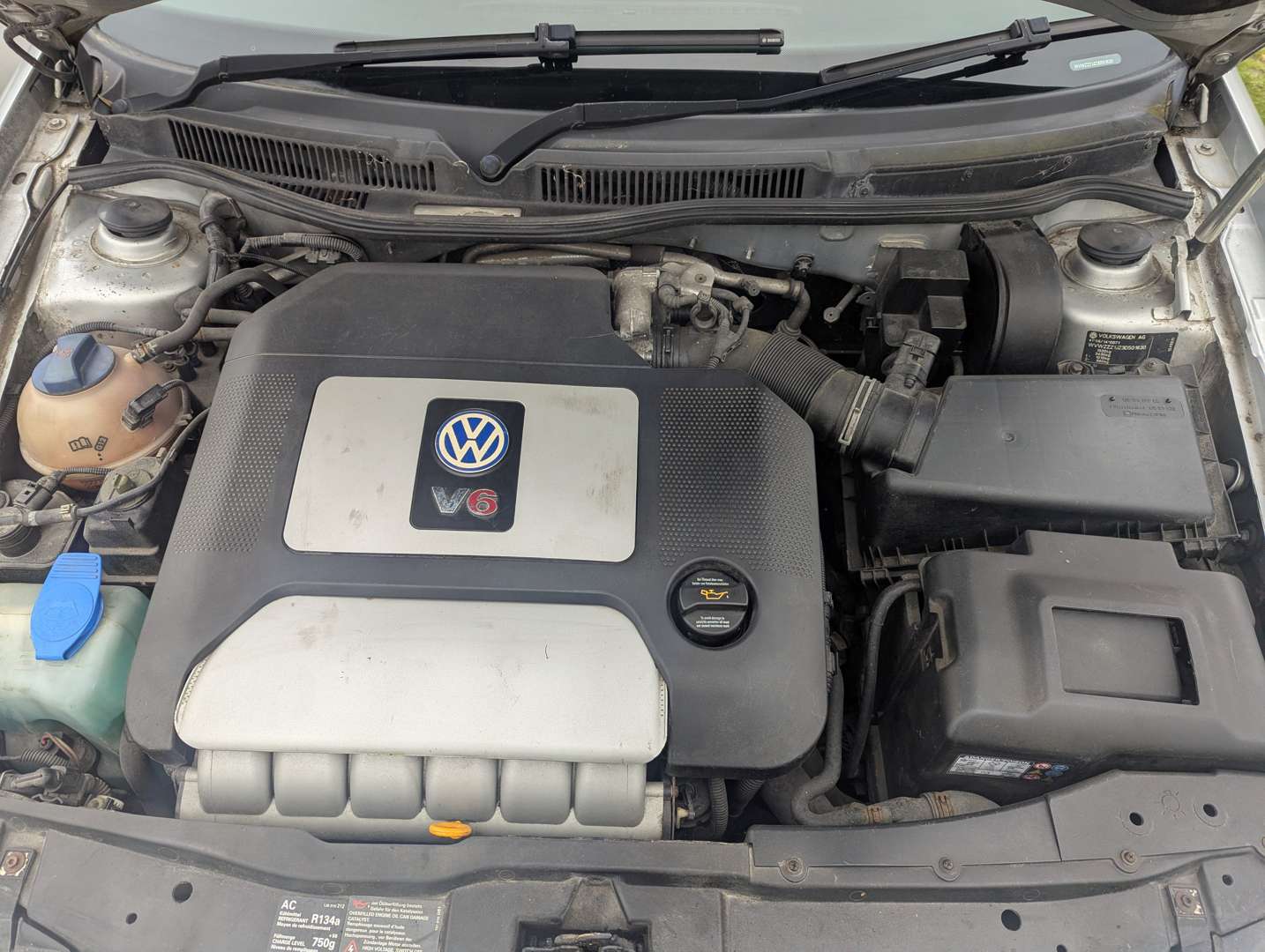 <p>2003 VW GOLF V6 4MOTION</p>