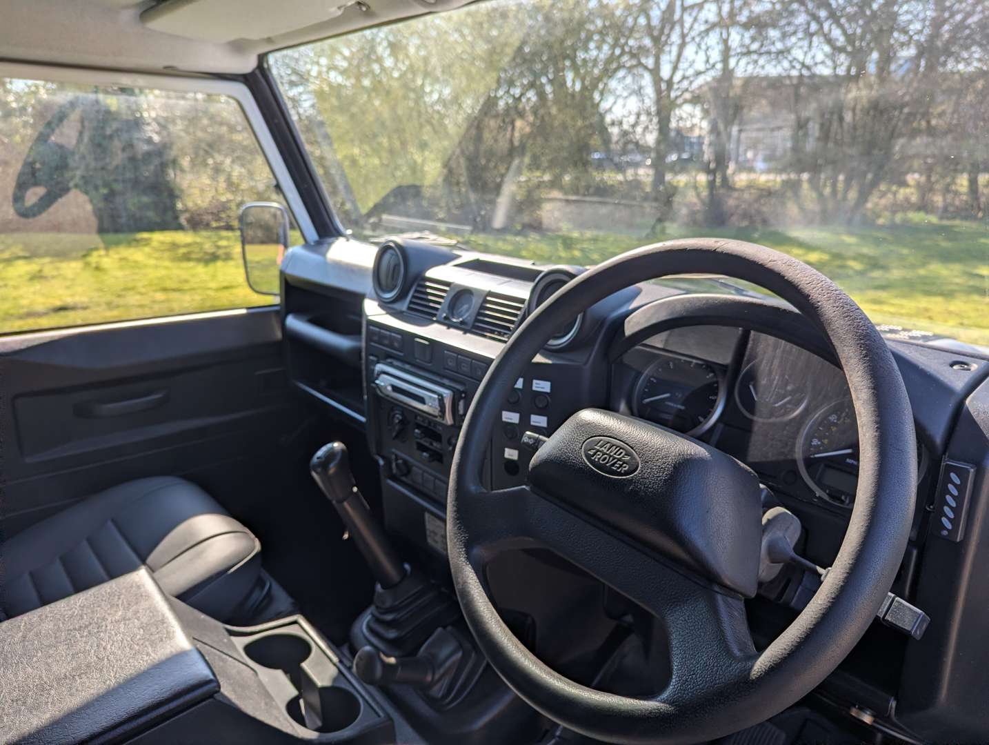 <p>2013 LAND ROVER DEFENDER 90 HARD TOP PUMA</p>